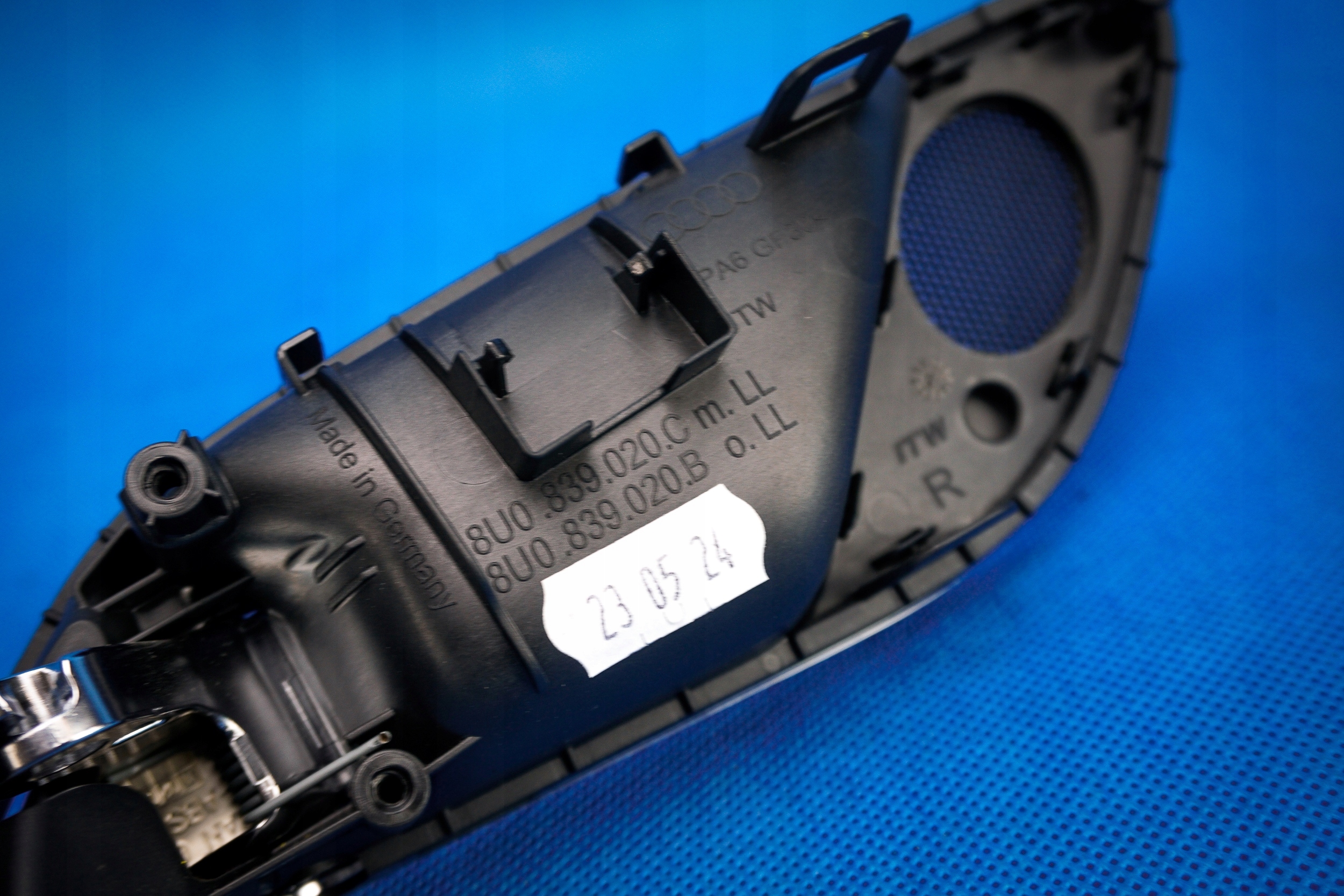 handle inner rear part right Audi Q3 8U 8U0839020C
