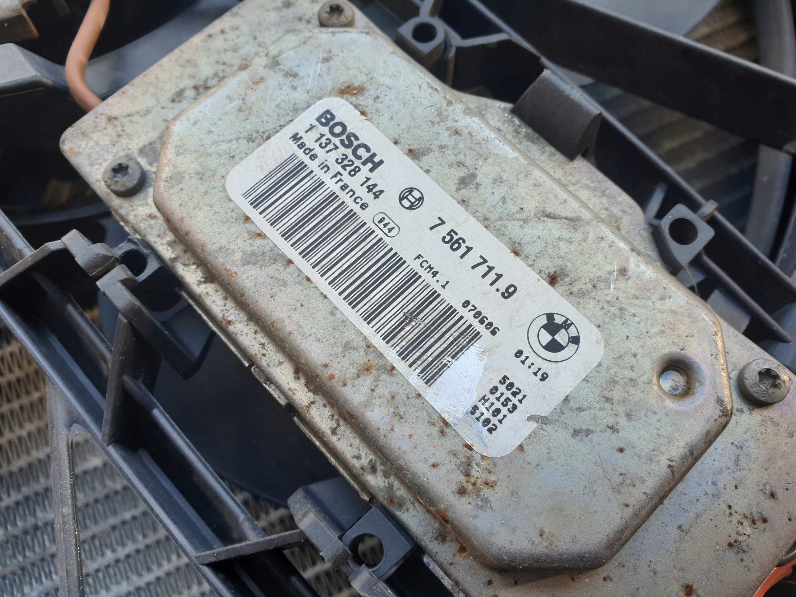 radiatore VENTOLA Radiatore / Raffreddatore BMW 3 E90 E91 E92 E93 320i 2005
