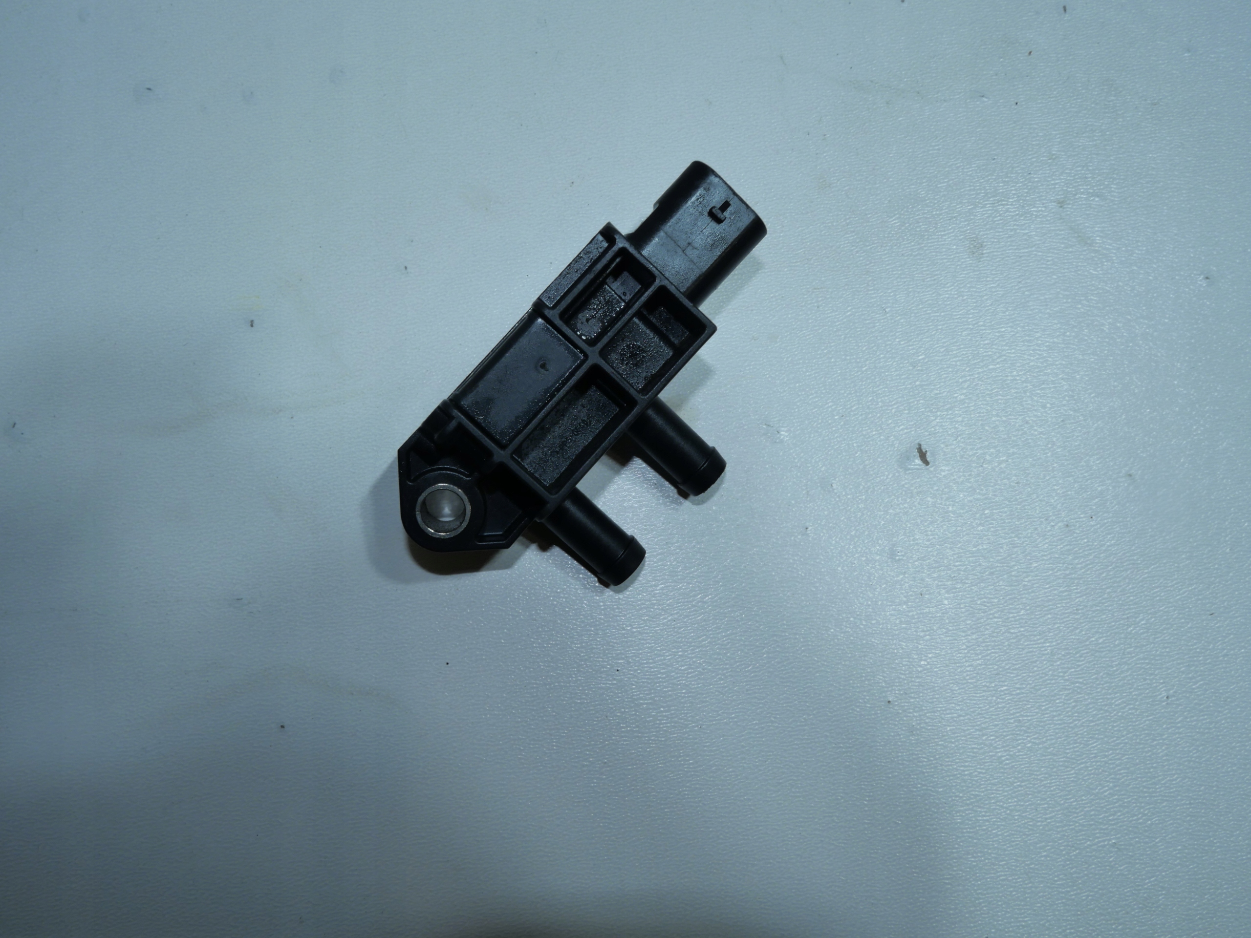 exhaust gas sensor DPF VW SKODA SEAT AUDI 04L906051F