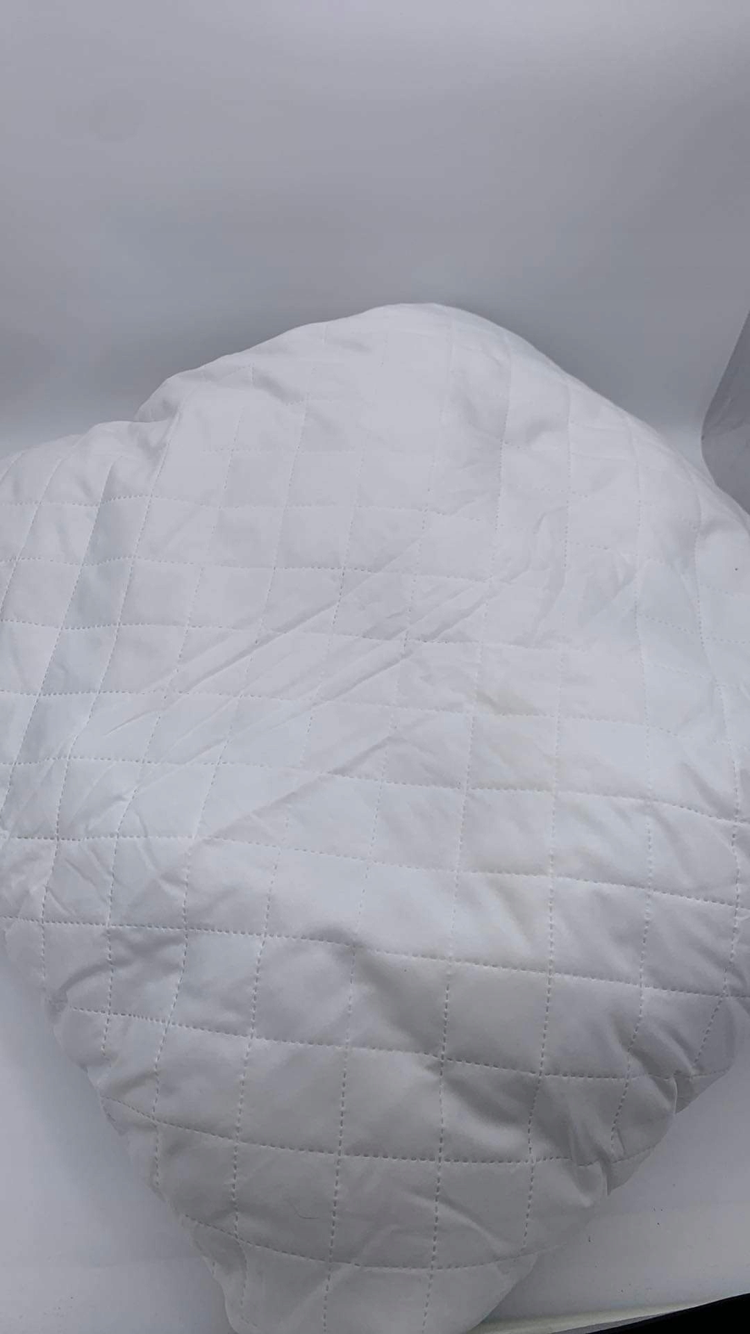 Podszka z mikrofibry 80 x 80 cm biała Długość 80 cm