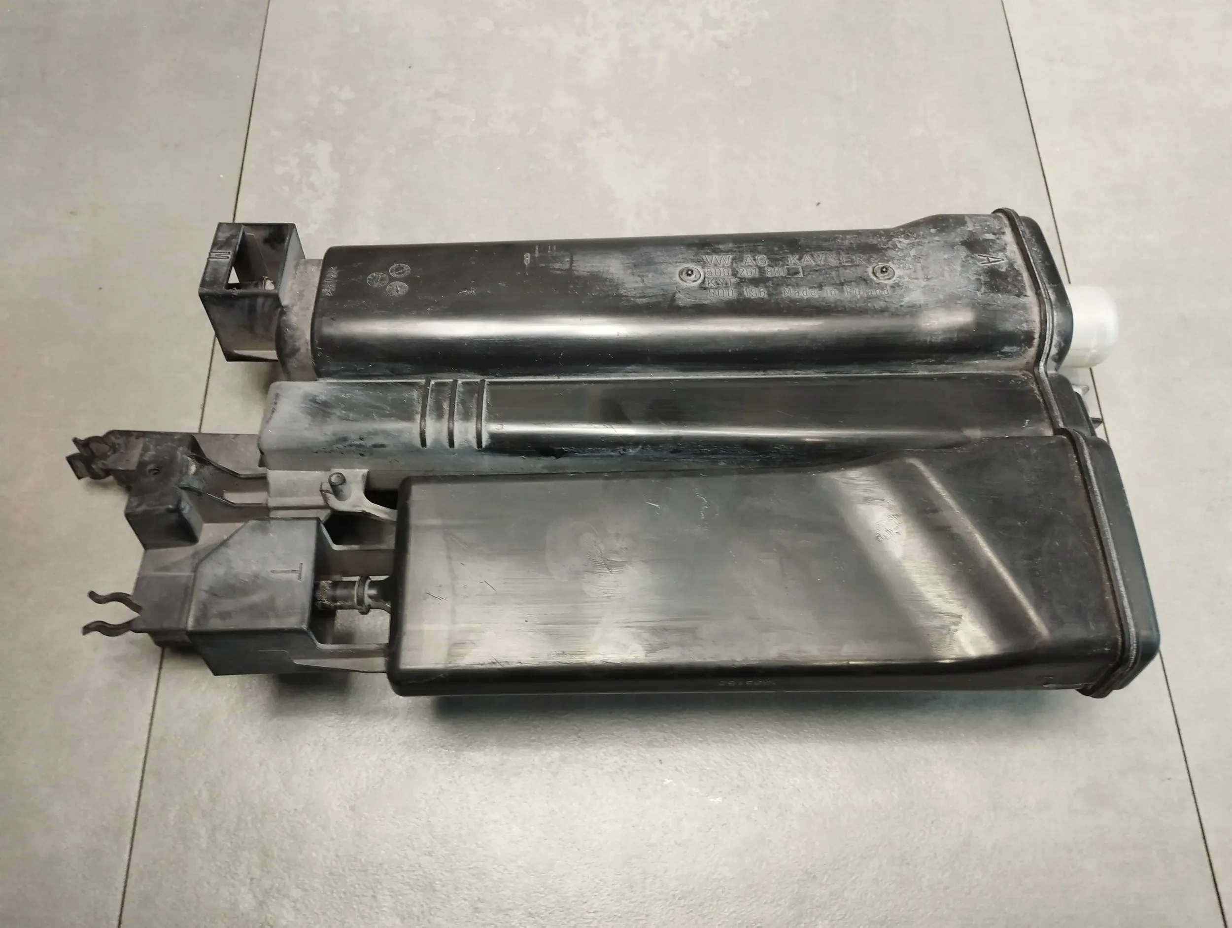 VW Golf VII 7 2.0 TSI carbon filter 5Q0201801