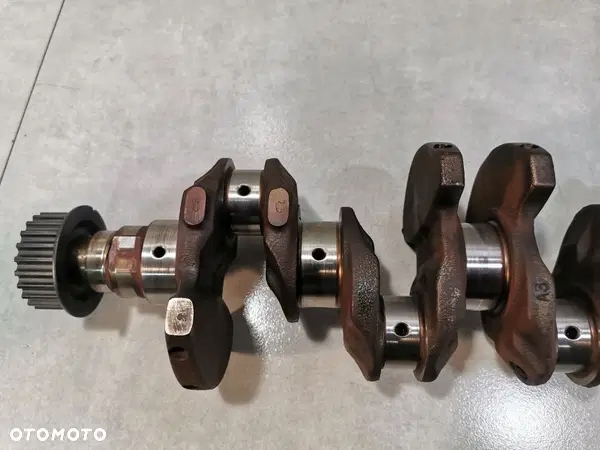 ALBERO MOTORE KIA RIO e 1.3 8V 75KM A3E