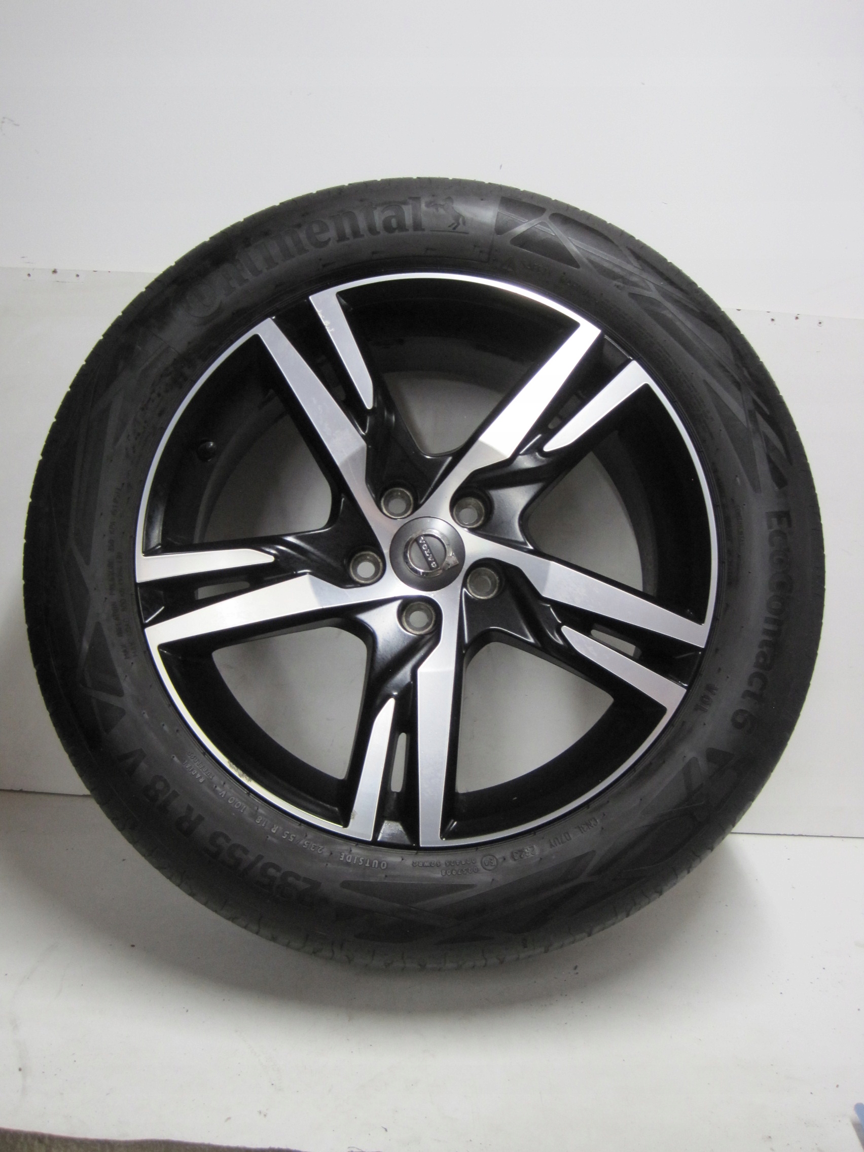 wheels discs tyres VOLVO XC 40 XC40 R18 23R