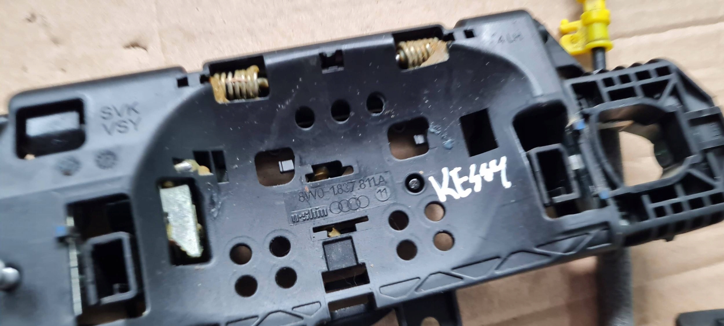 S4 B9 8W A4 handle door left left rear part below sensor KESSY LY9T A5 8W S5
