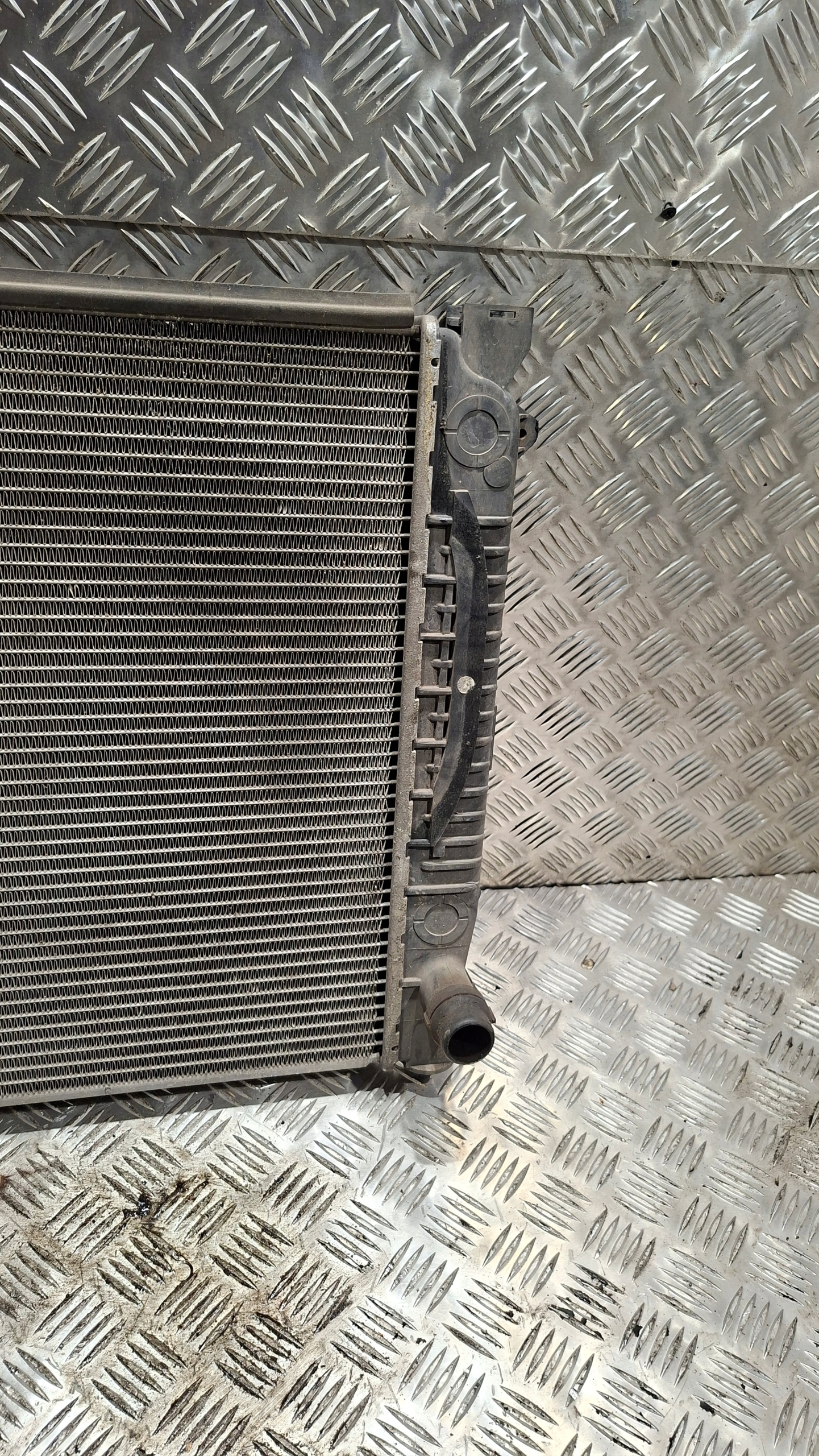 water cooler AUDI A6 C5 2.5TDI
