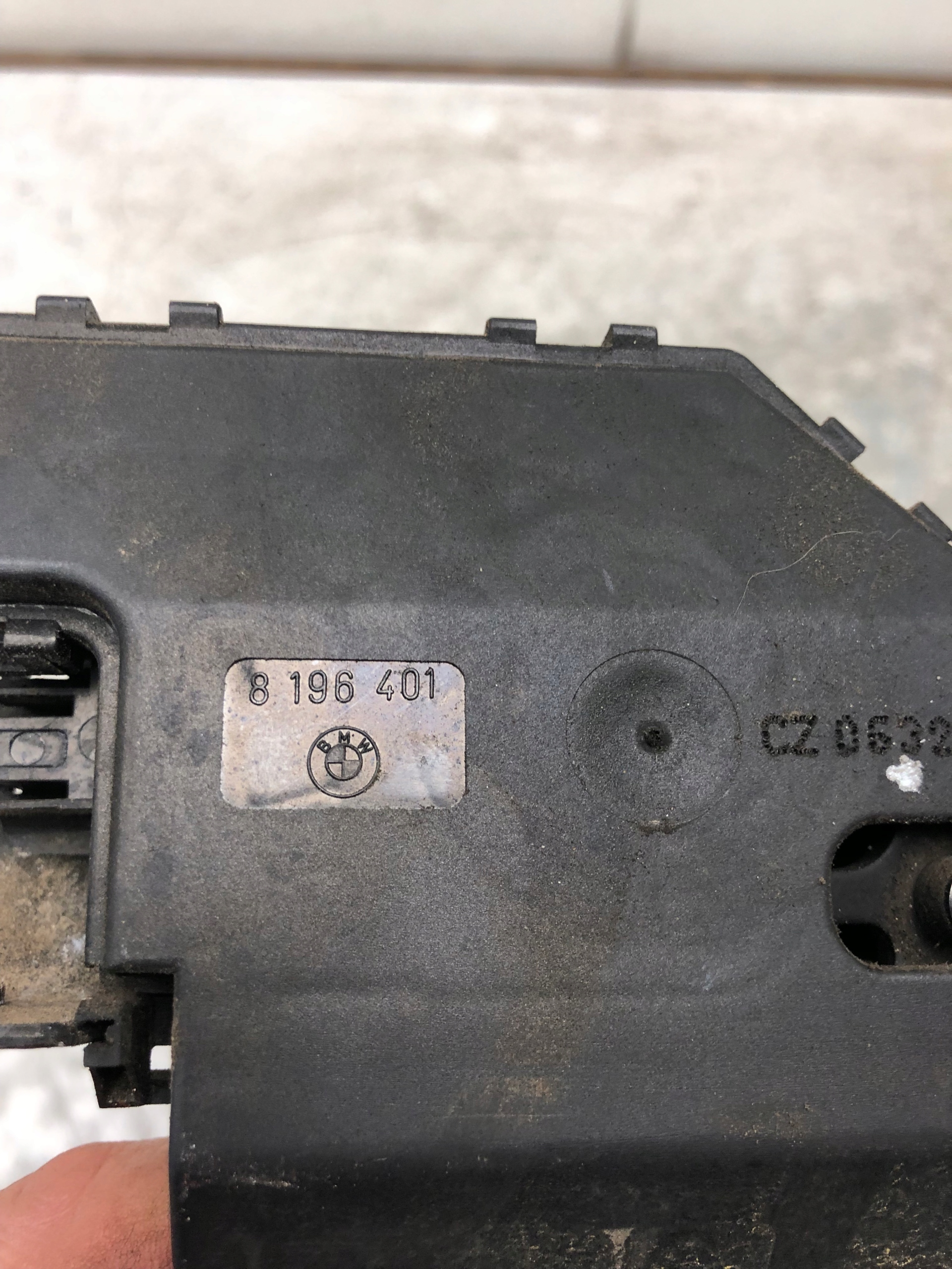lock bonnet boot BMW E90 8196401