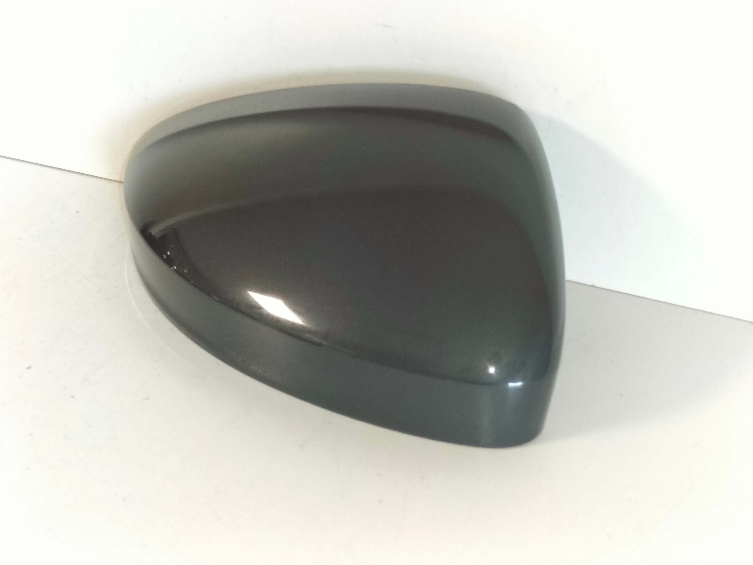 cover cap mirrors right VW TIGUAN II 16