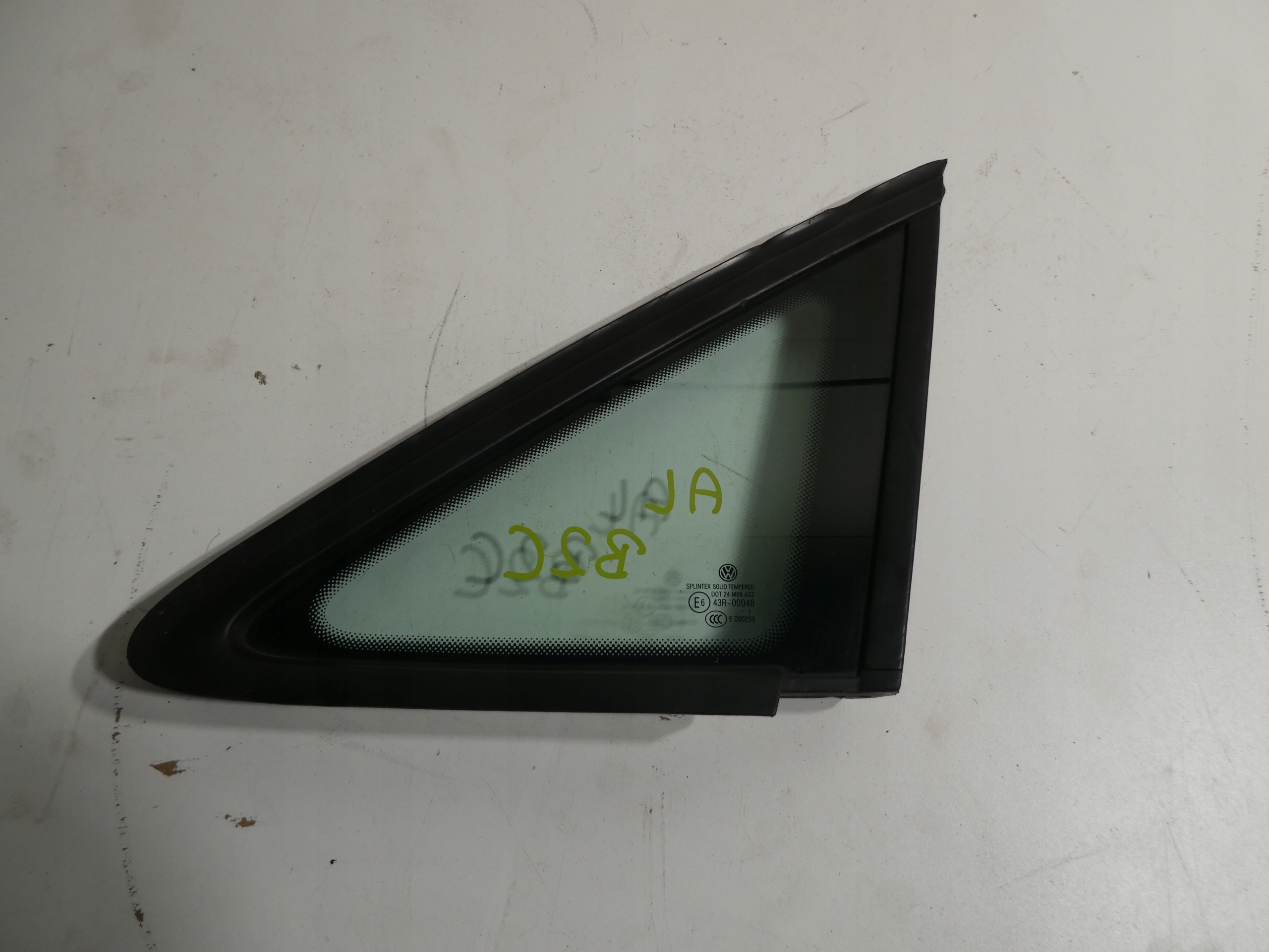 VW TOURAN 1T window bodywork left 1T0845411