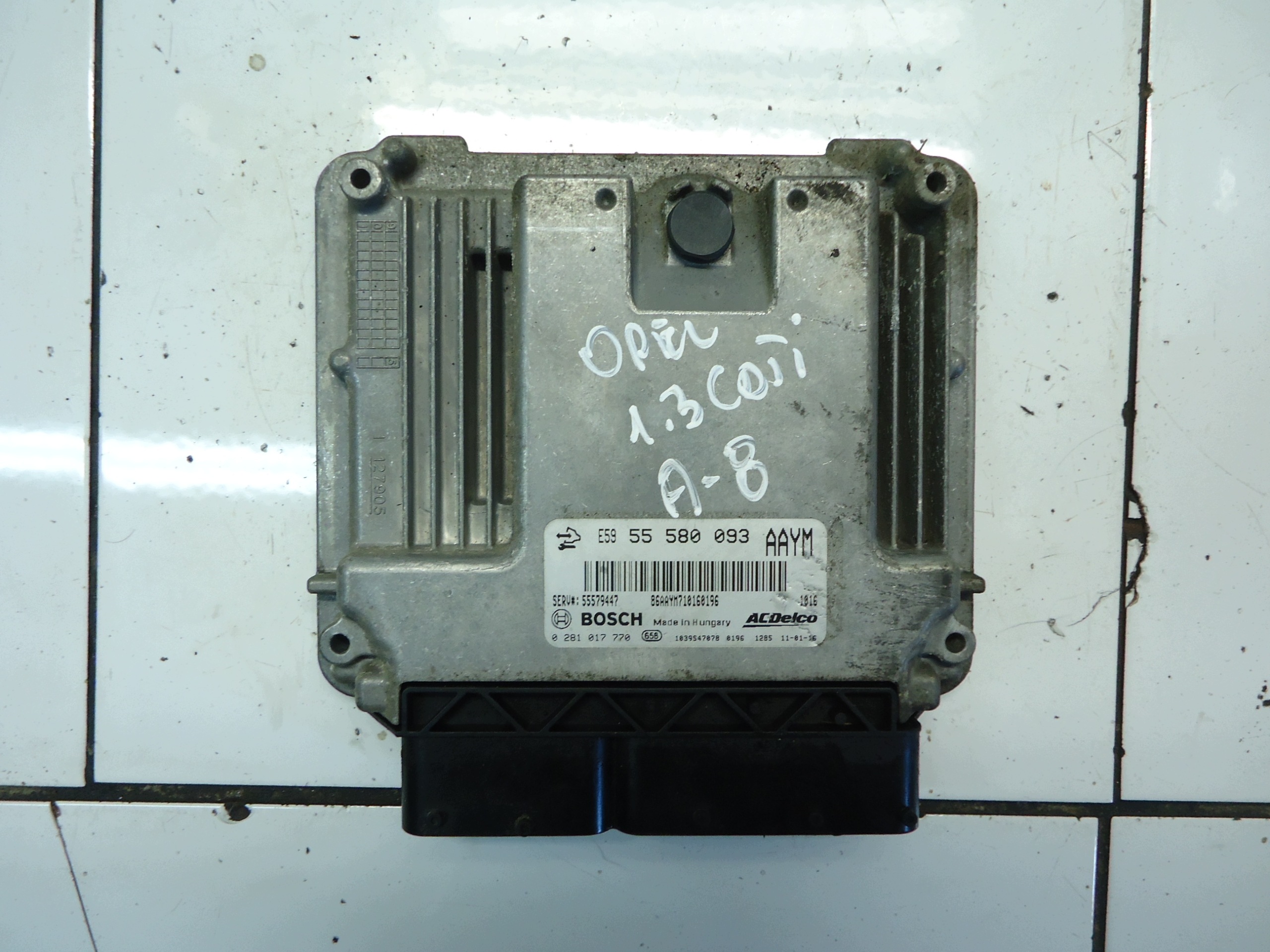 OPEL ASTRA J CORSA D 1.3CDTI computer motore 55580093 0281017770
