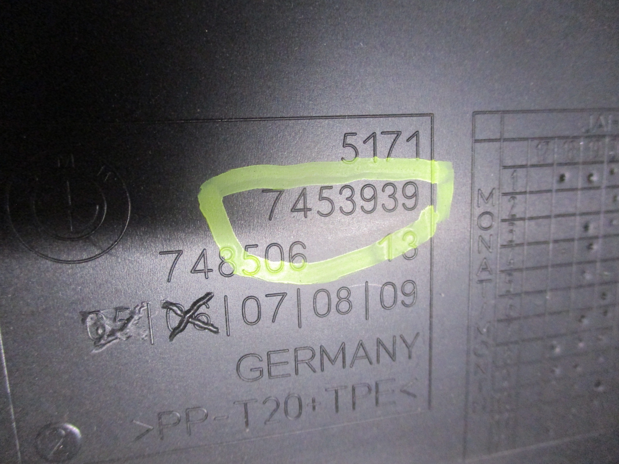 torpedo BMW 1 F40 7453939