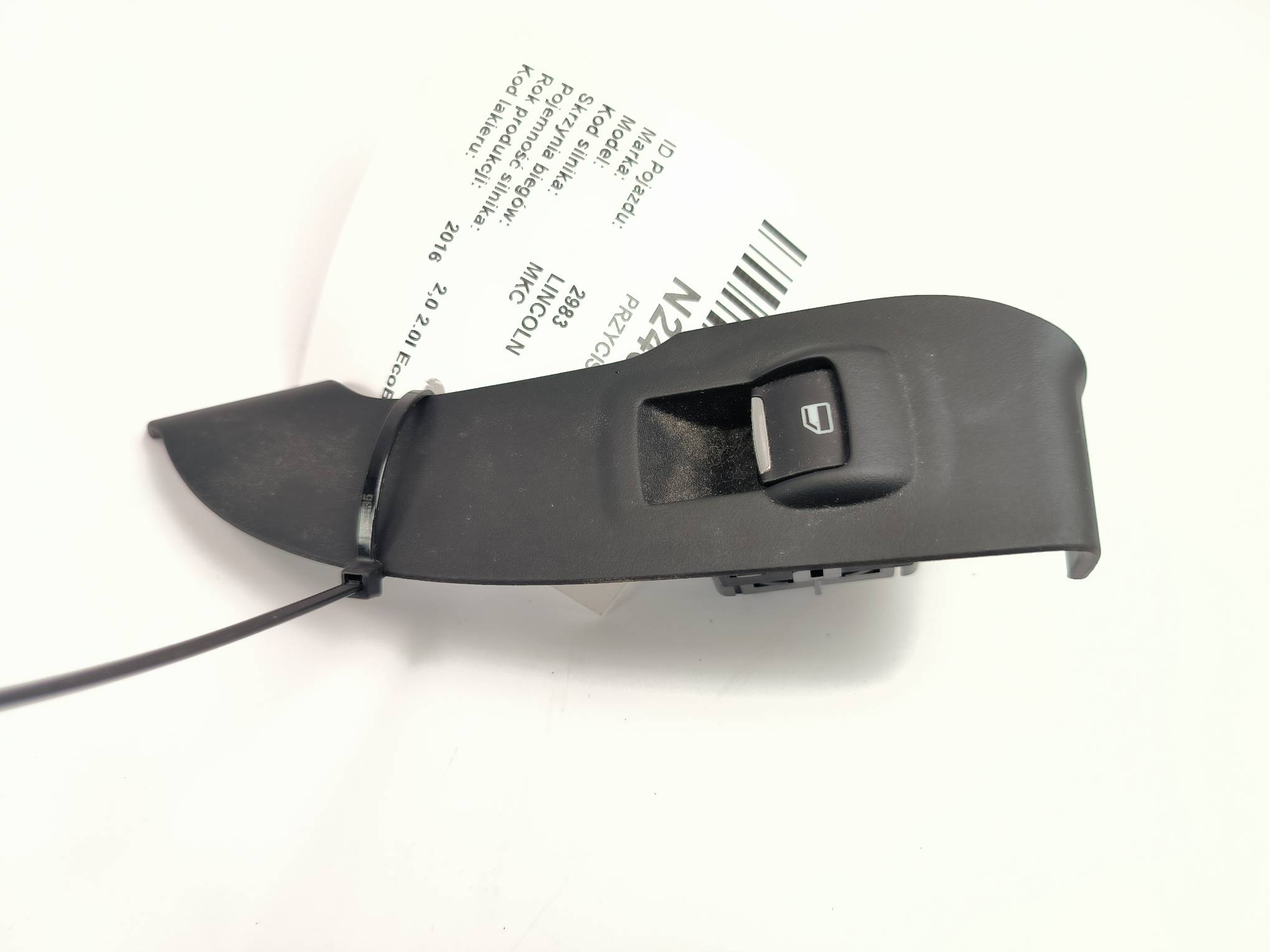 button EJ7B-14A570-A LINCOLN MKC