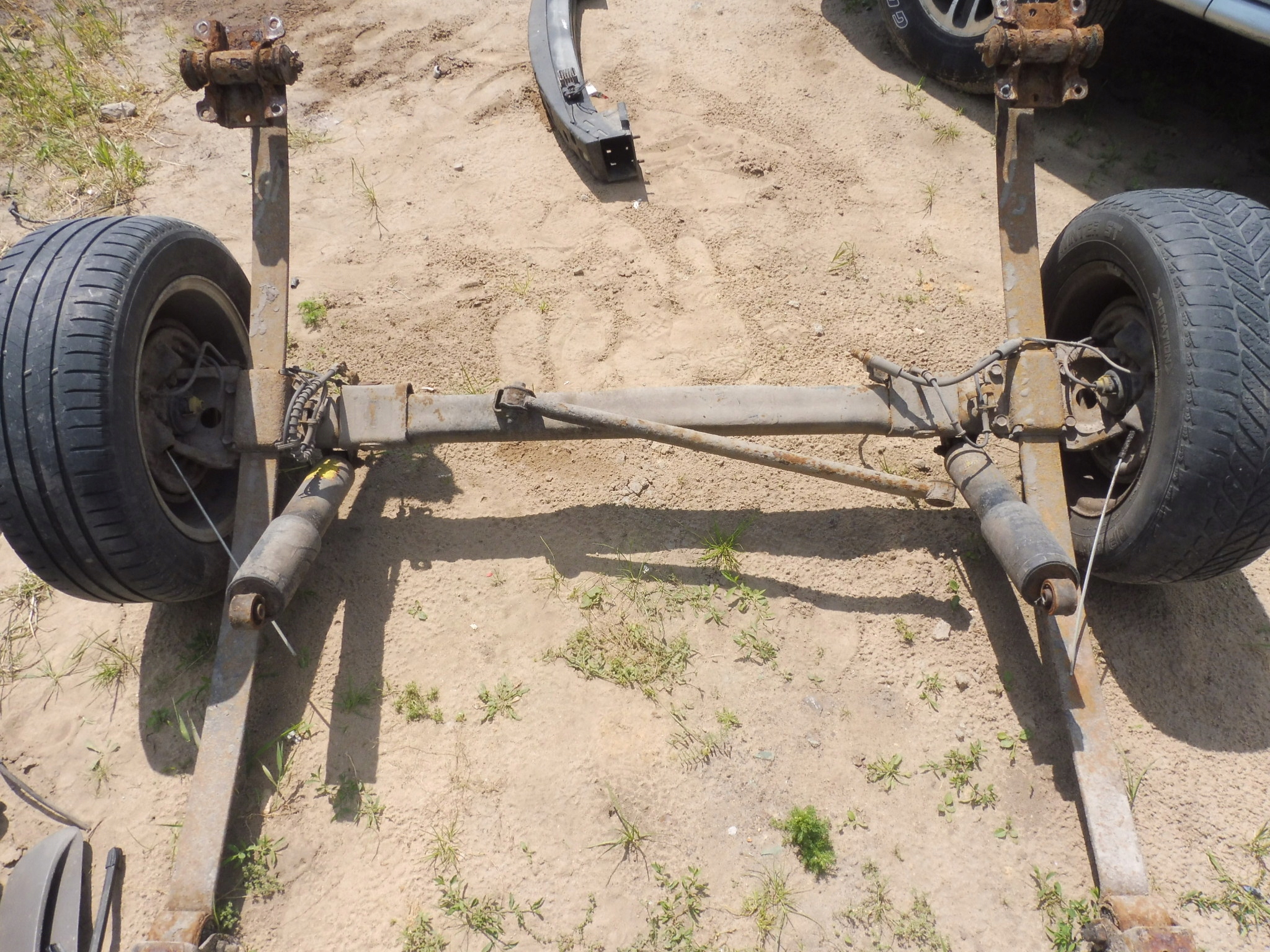 DODGE CARAVAN 3.3 V6 БАЛКА ЗАД. ОСЬ