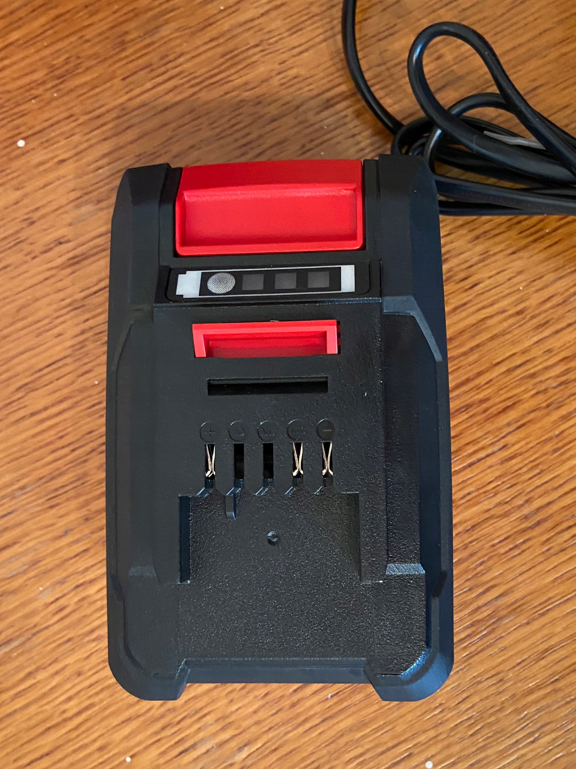 ZESTAW STARTOWy Li-Ion Einhell 18V 4,0Ah, AKUMULATOR I ZASILACZ Seria PXC