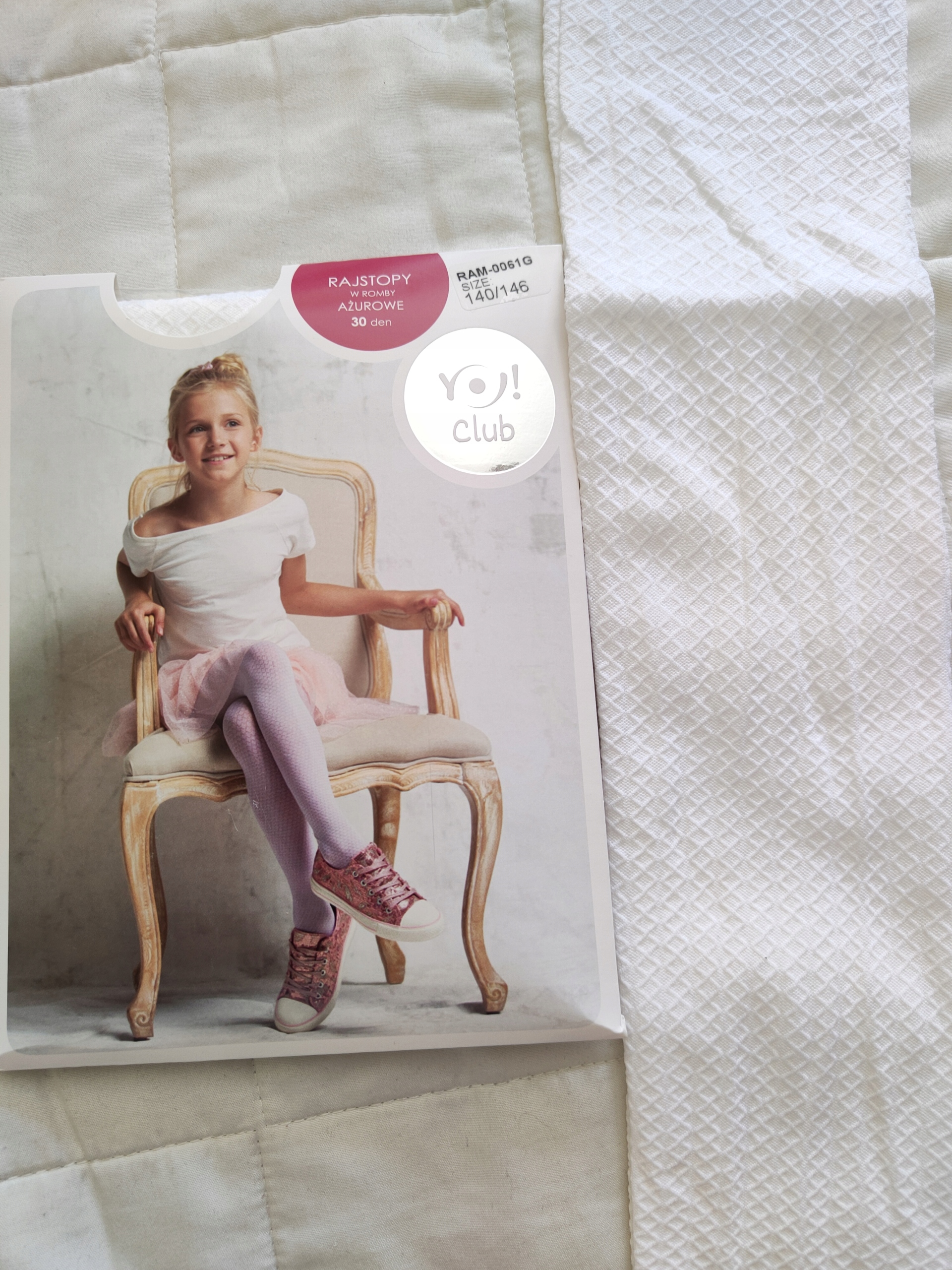 

Rajstopy Yoclub 30 Den ażur RAM-0061 r 140/146 cm