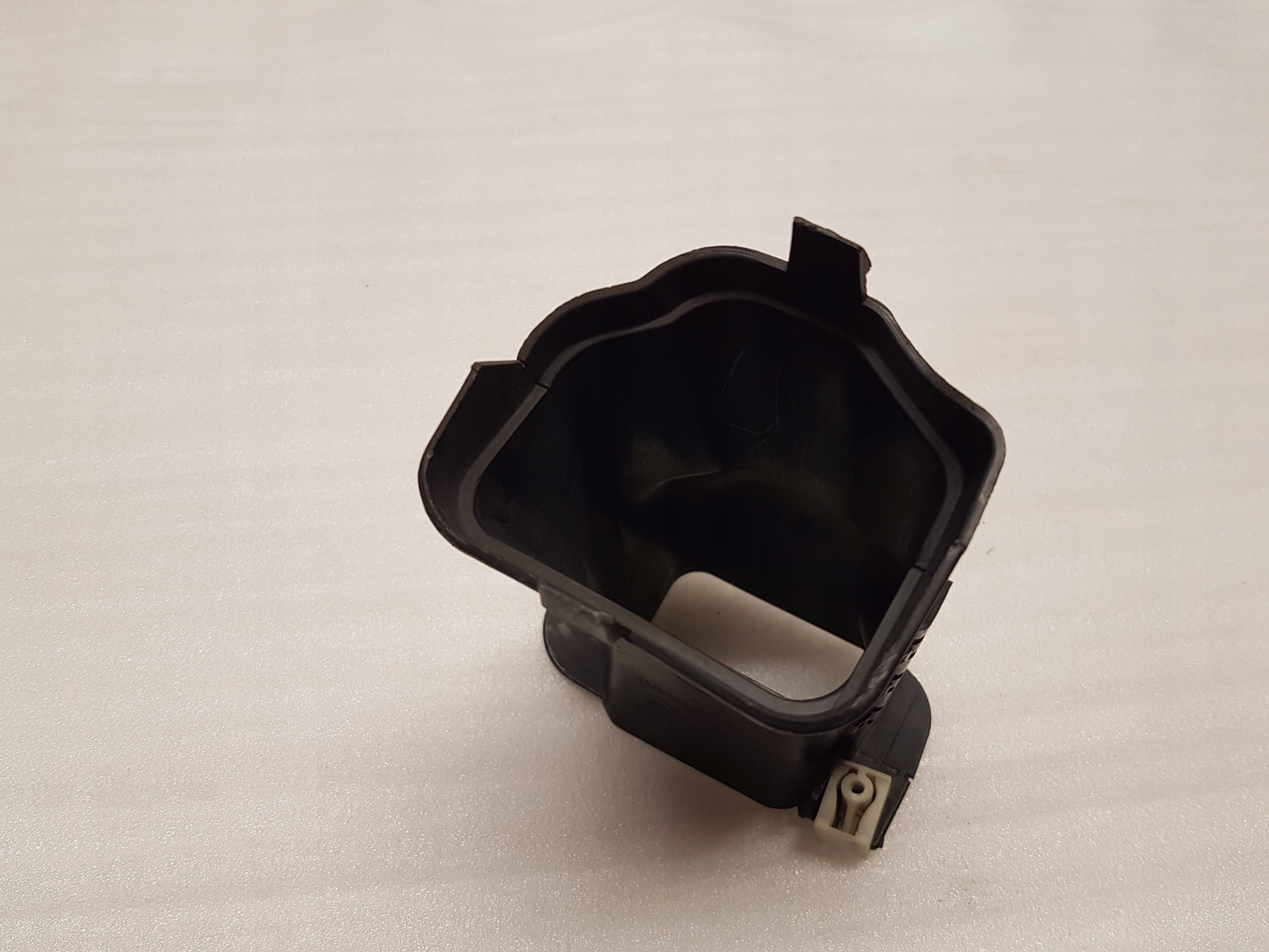 drain air left front BMW 4 G22 G23 5A32063