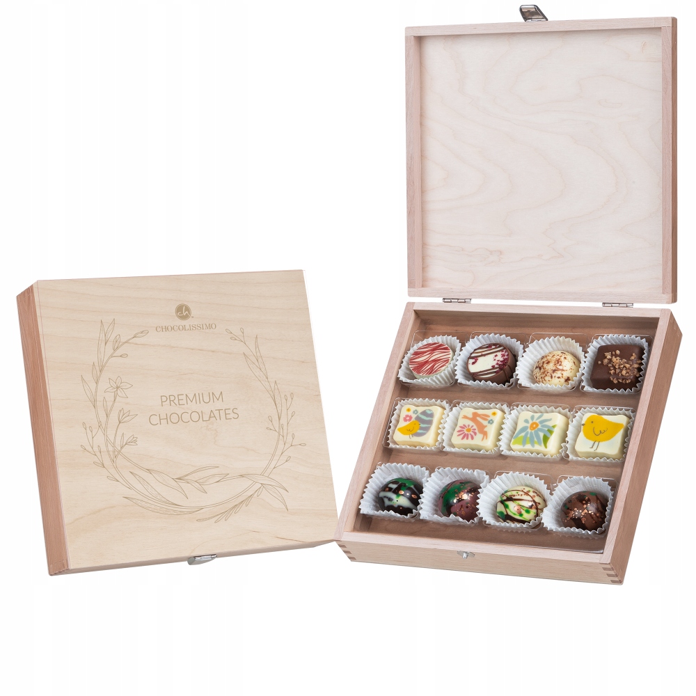 Dárek na Velikonoce Zajíčka, sada 12 Pralinek, Dřevěná Krabička s Přezkou