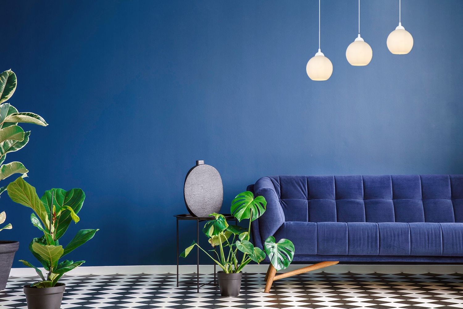 LAMPA WISZĄCA KLASYCZNA METALOWA SZKLANY KLOSZ Rodzaj lampy Sufitowe - wiszące