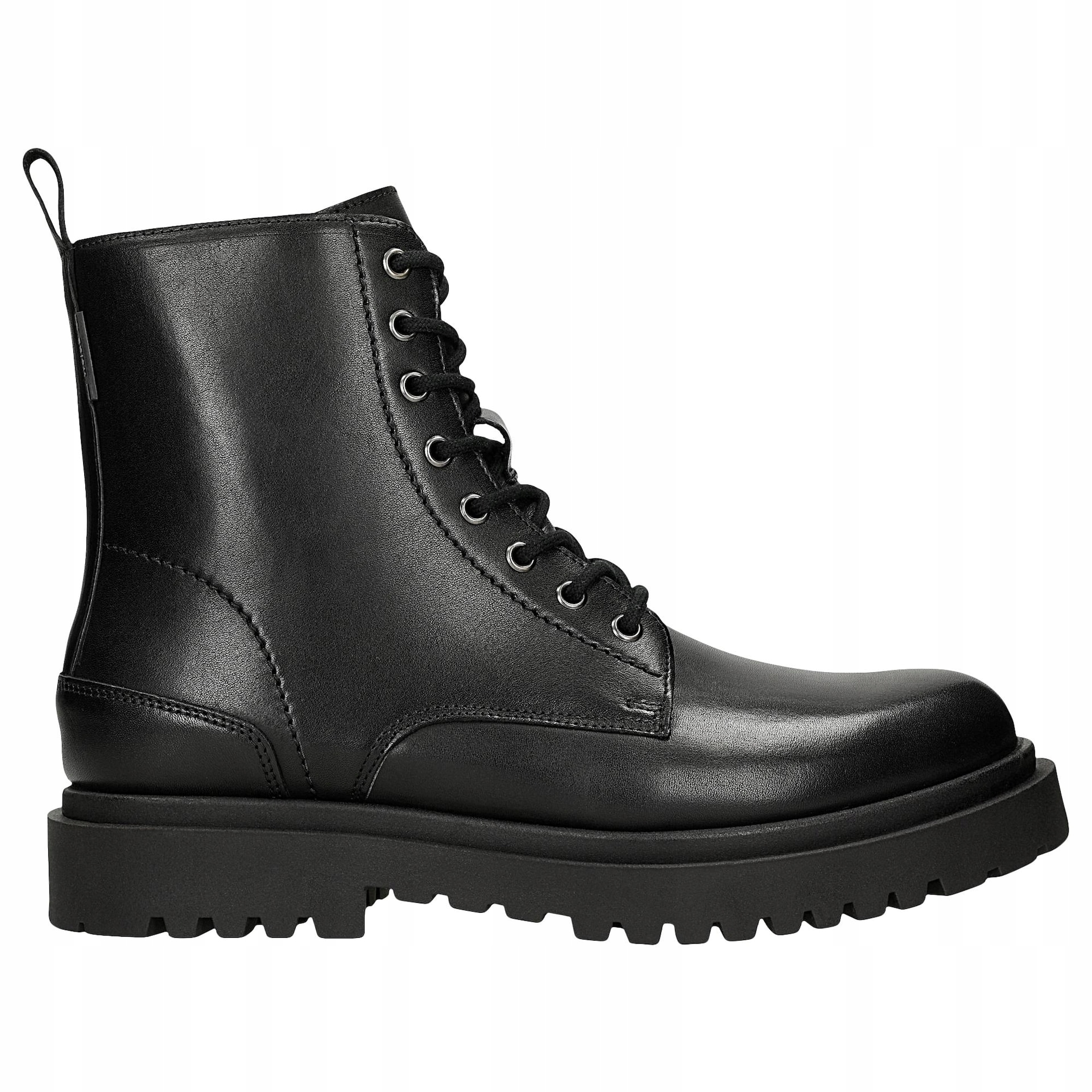 Černé klasické pánské bikery na silné podrážce, velikost vel.