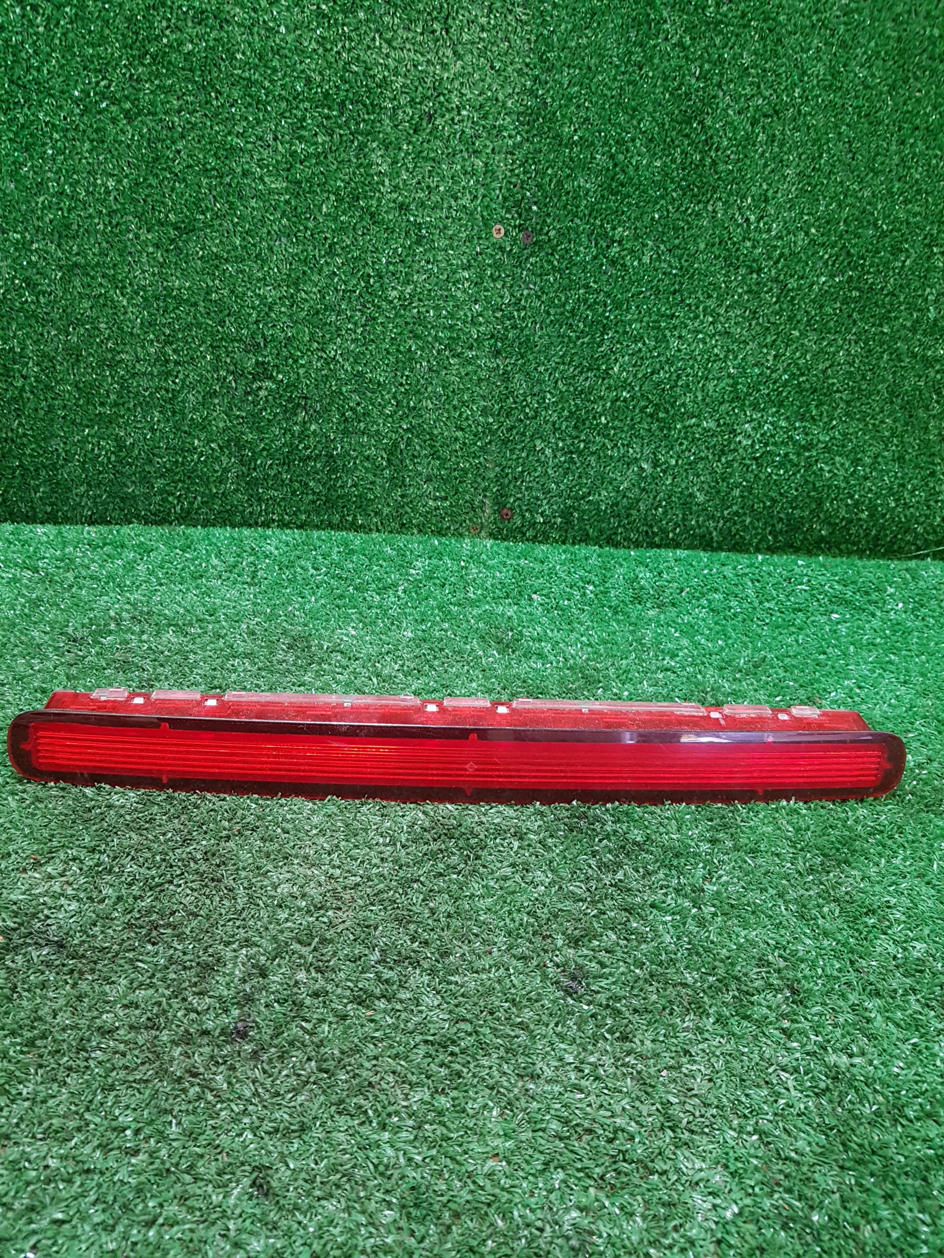 light STOPU SKODA YETI 5L0945097
