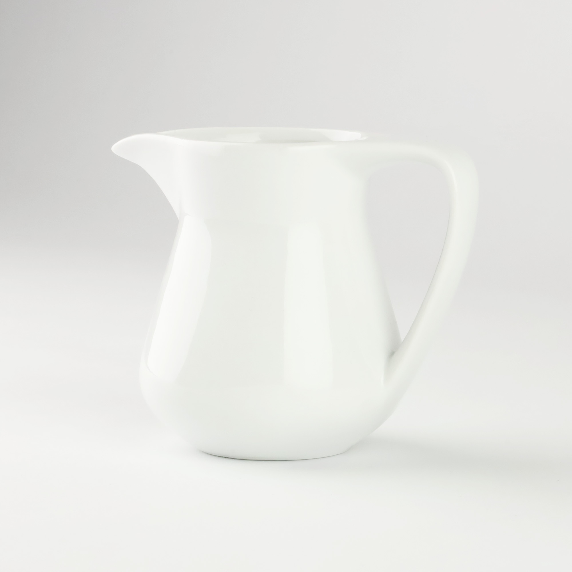 MLECZNIK PORCELANOWY DZBANUSZEK DO MLEKA DZBANEK NA ŚMIETANKĘ SOSY BIAŁY