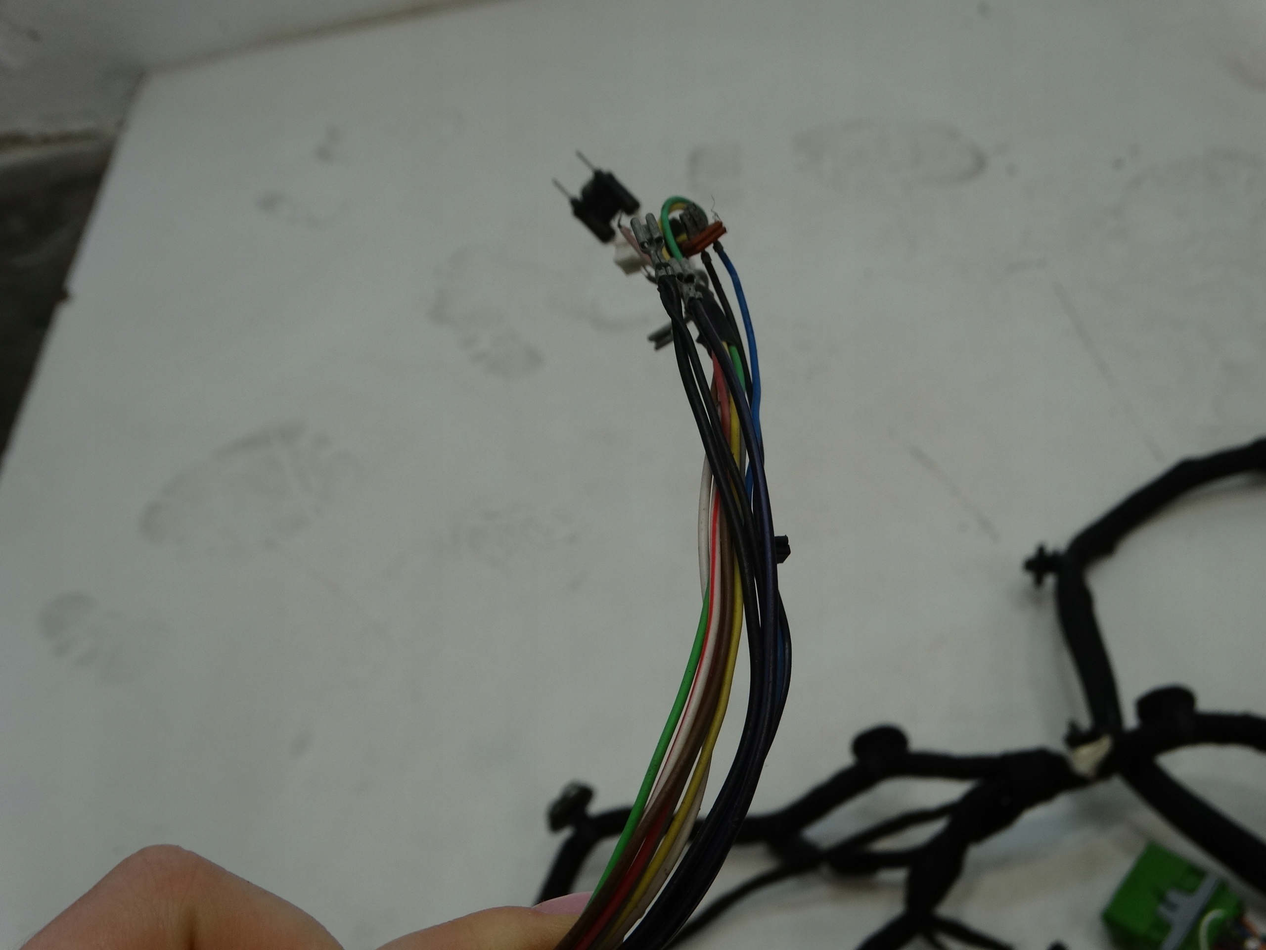 bundle wiring door left front CITROEN C4 III 9840564080 20R.
