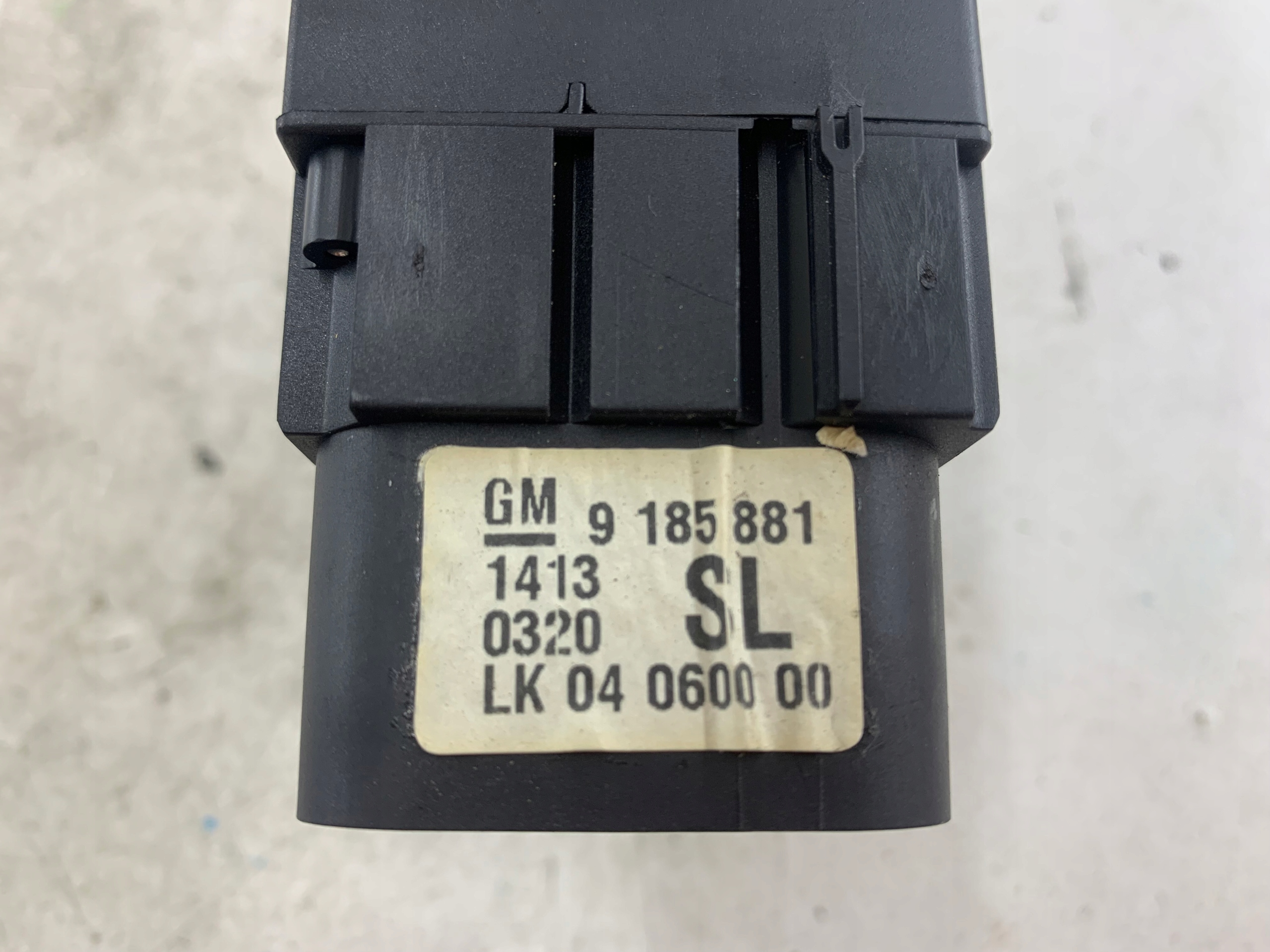 OPEL VECTRA C SIGNUM light switch 9185881