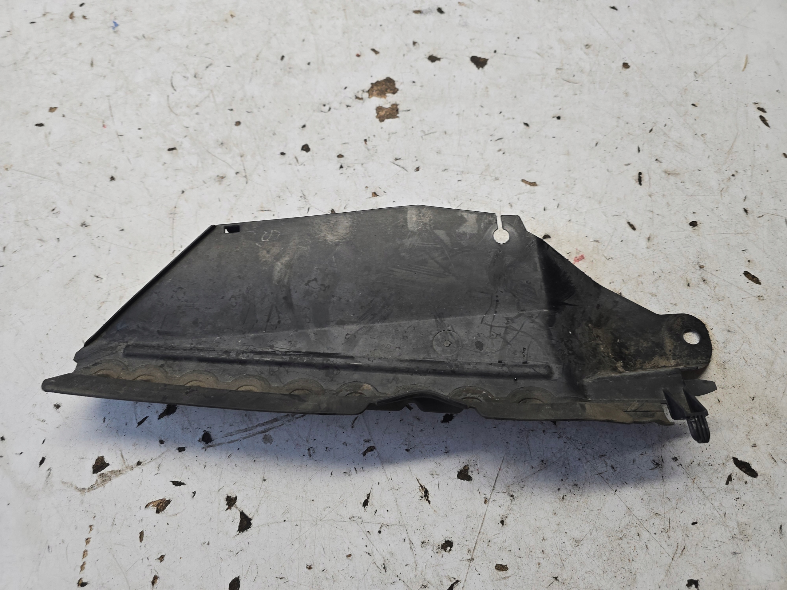 OPEL ASTRA K LIFT oben luftansaugkanal