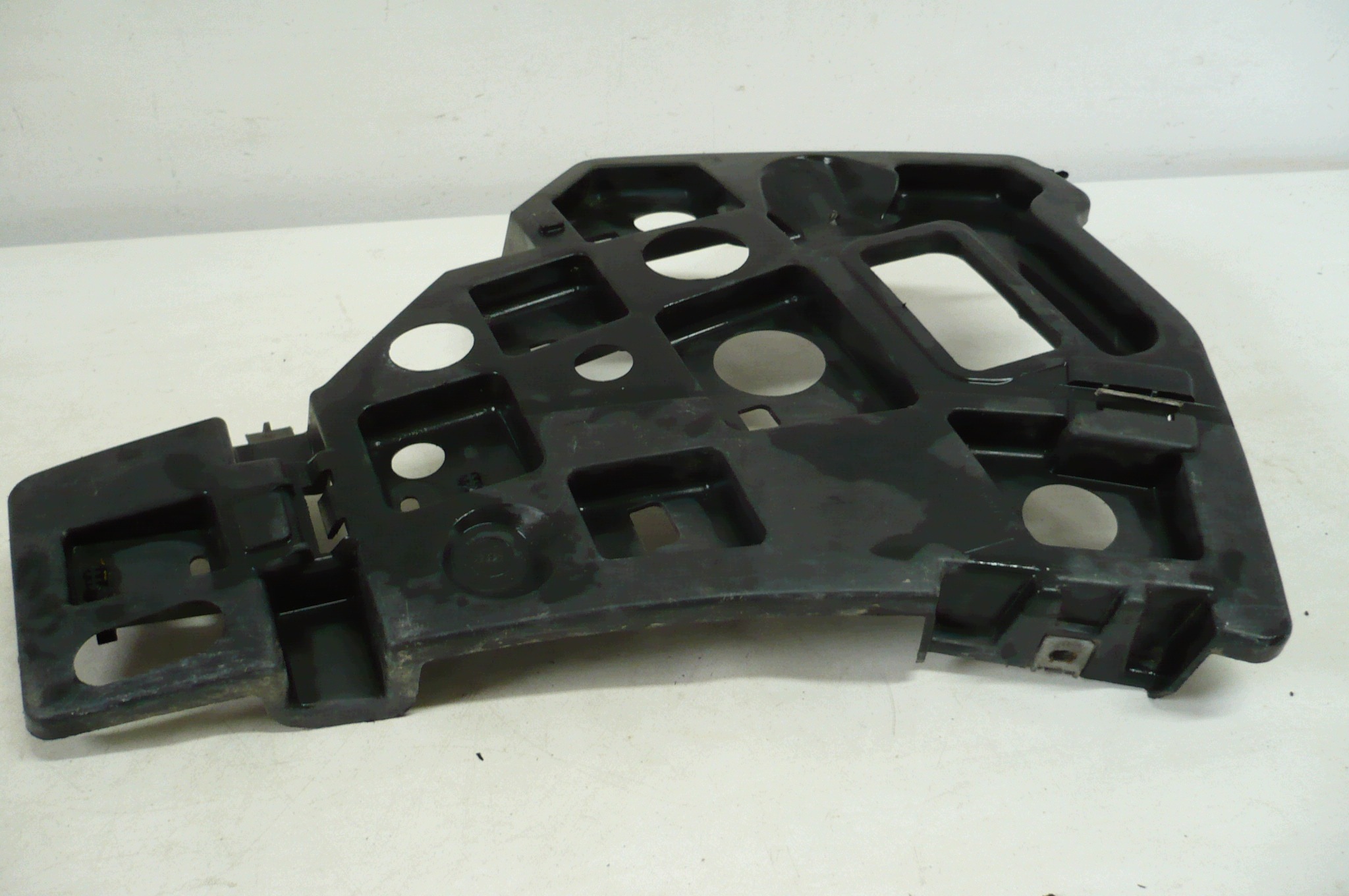 PEUGEOT 5008 e 2009- Supporto staffa Paraurti sinistra Anteriore