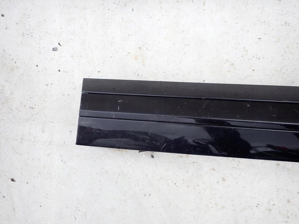 VW ARTEON 17-> moulding door left front