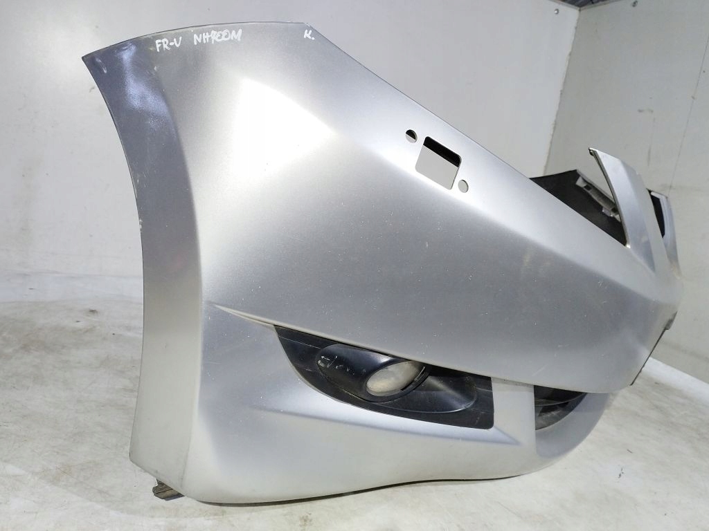 Honda FRV nárazník předek přední NH700M