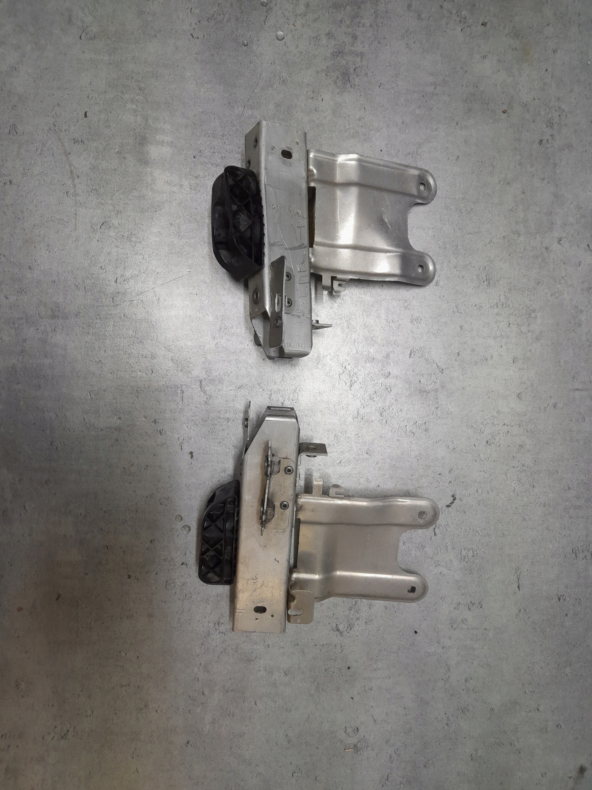 8054314 - Зона раздавливания правого BMW F80