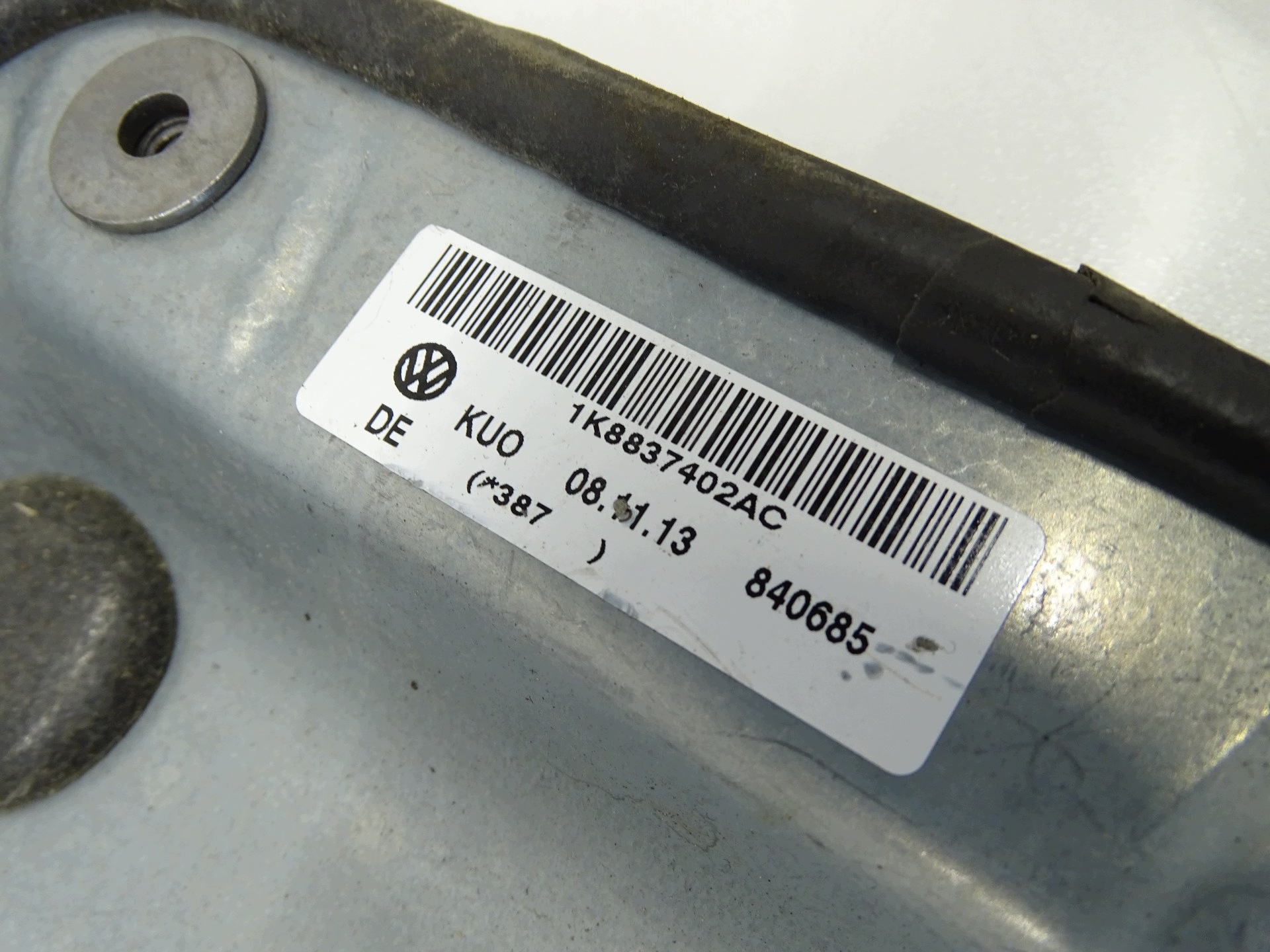 mécanisme mécanisme essuie glaces droite avant avant VW SCIROCCO III 1K8837402AC
