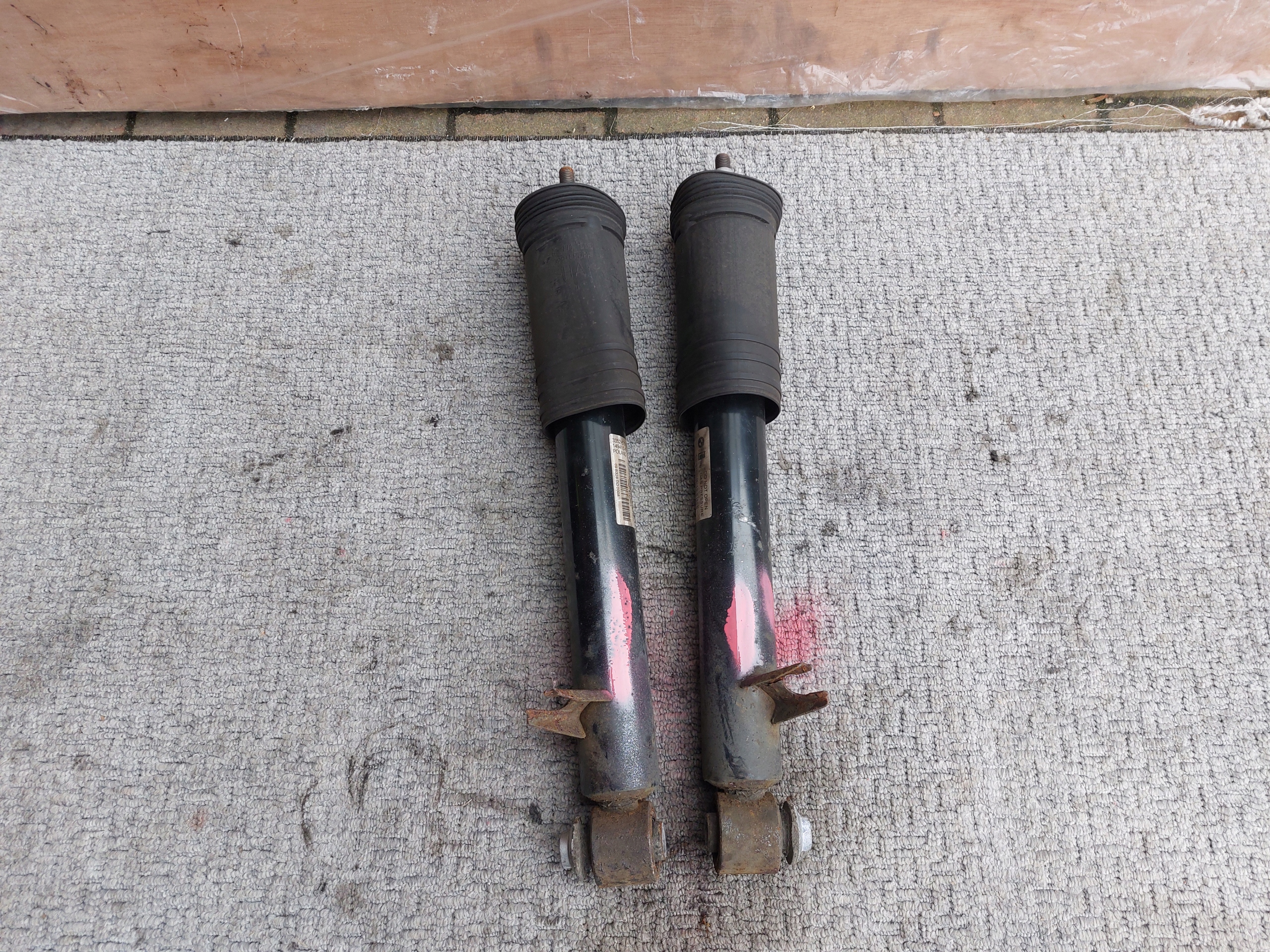 shock absorber rear part left right BMW X5 E70
