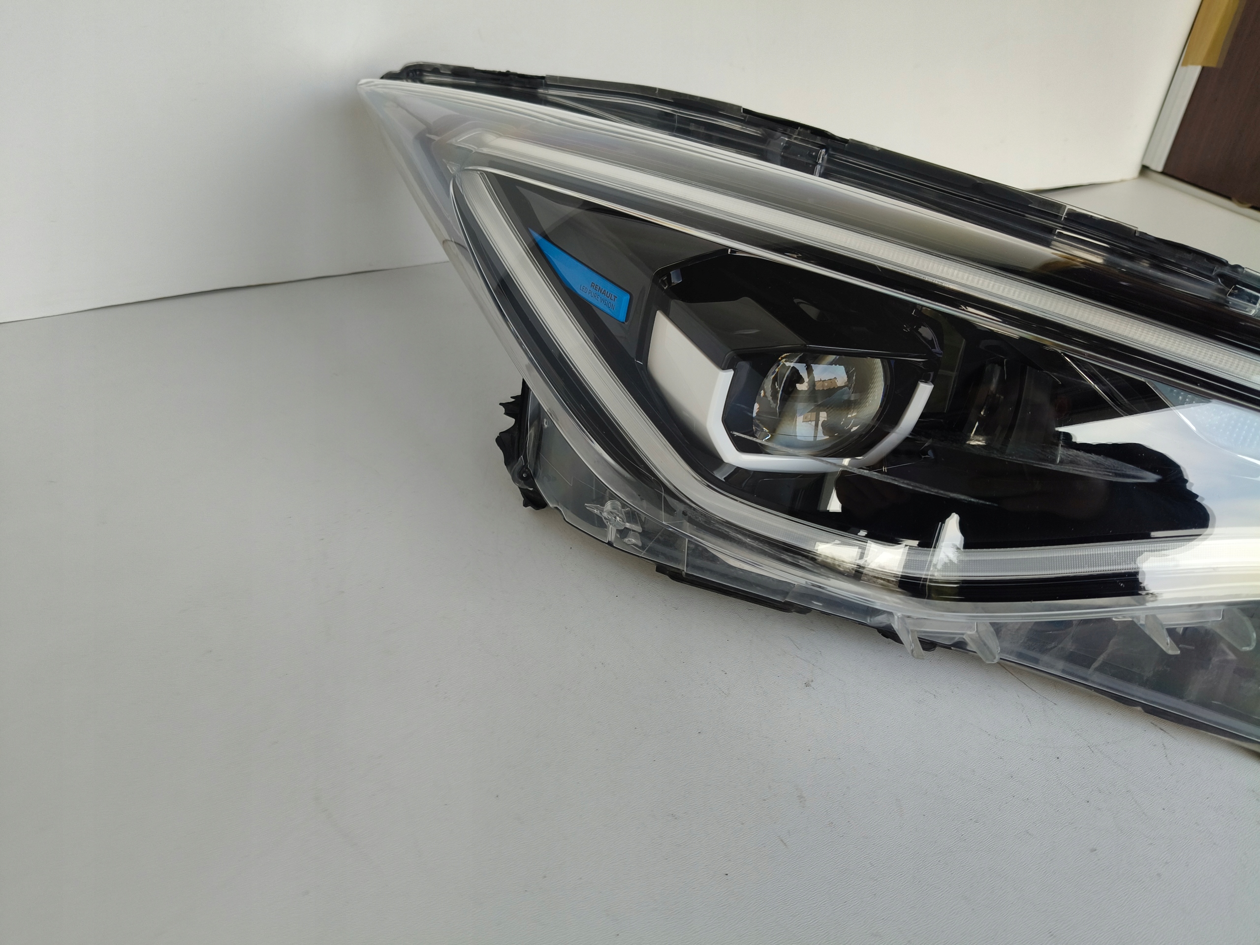 light right REFLEKTOR RENAULT ZOE II 19- FULL LED
