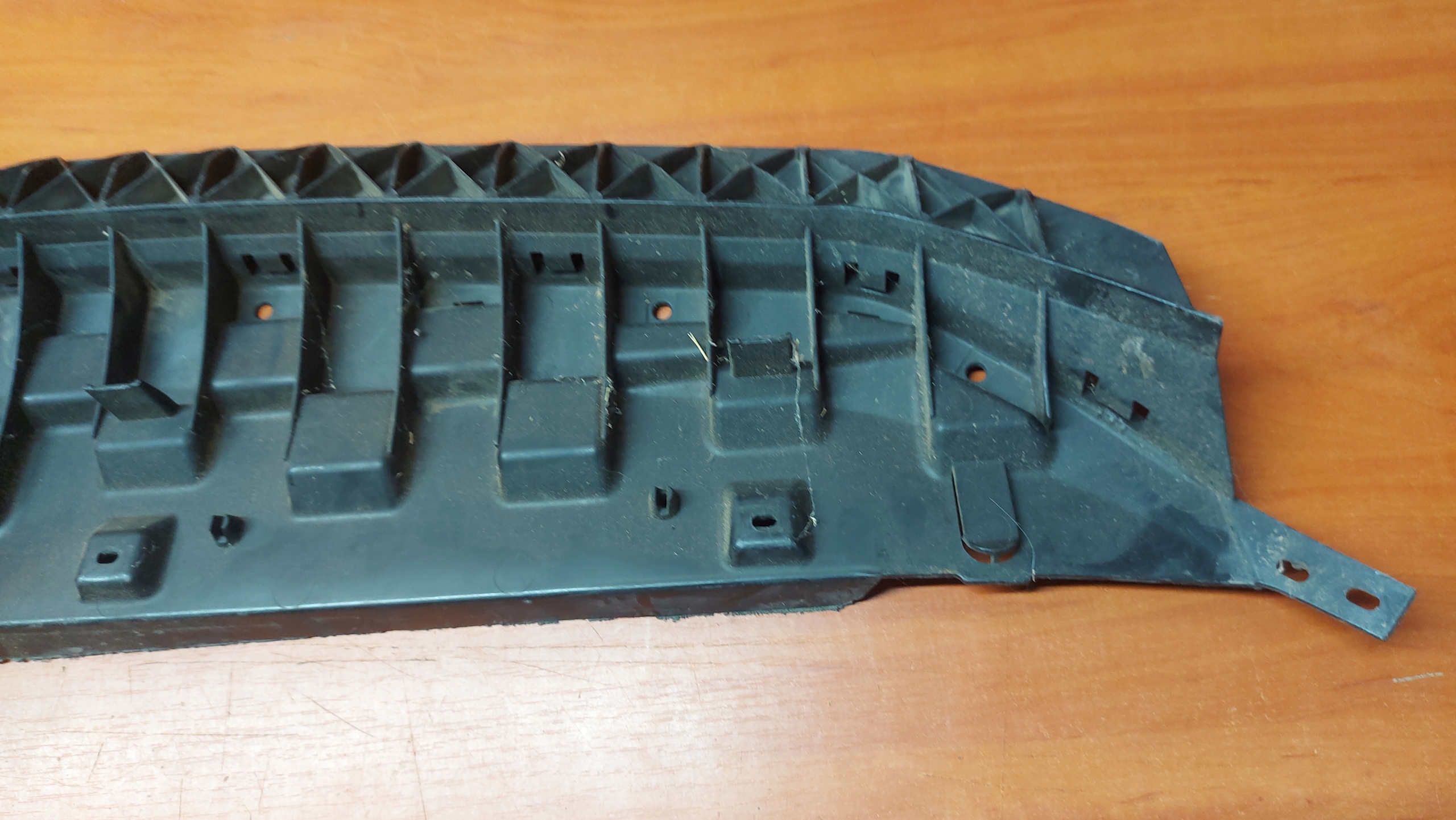 ABSORBER cover below bumper SKODA OCTAVIA III 12