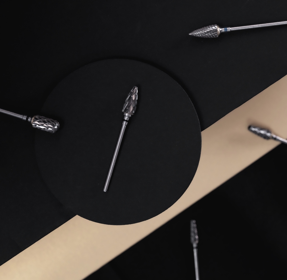 Frez z Węglika Spiekanego Stożek Mocny C29-C Kolor dominujący srebrny