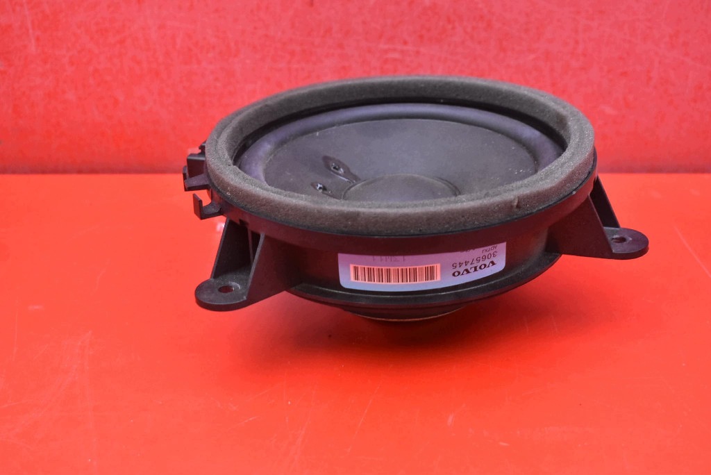 speaker left front 30657445 VOLVO XC60 1 and LIFT 13-17