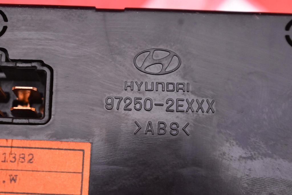 control panel air conditioning devices 97250-2EXXX HYUNDAI TUCSON 1 and 04-10