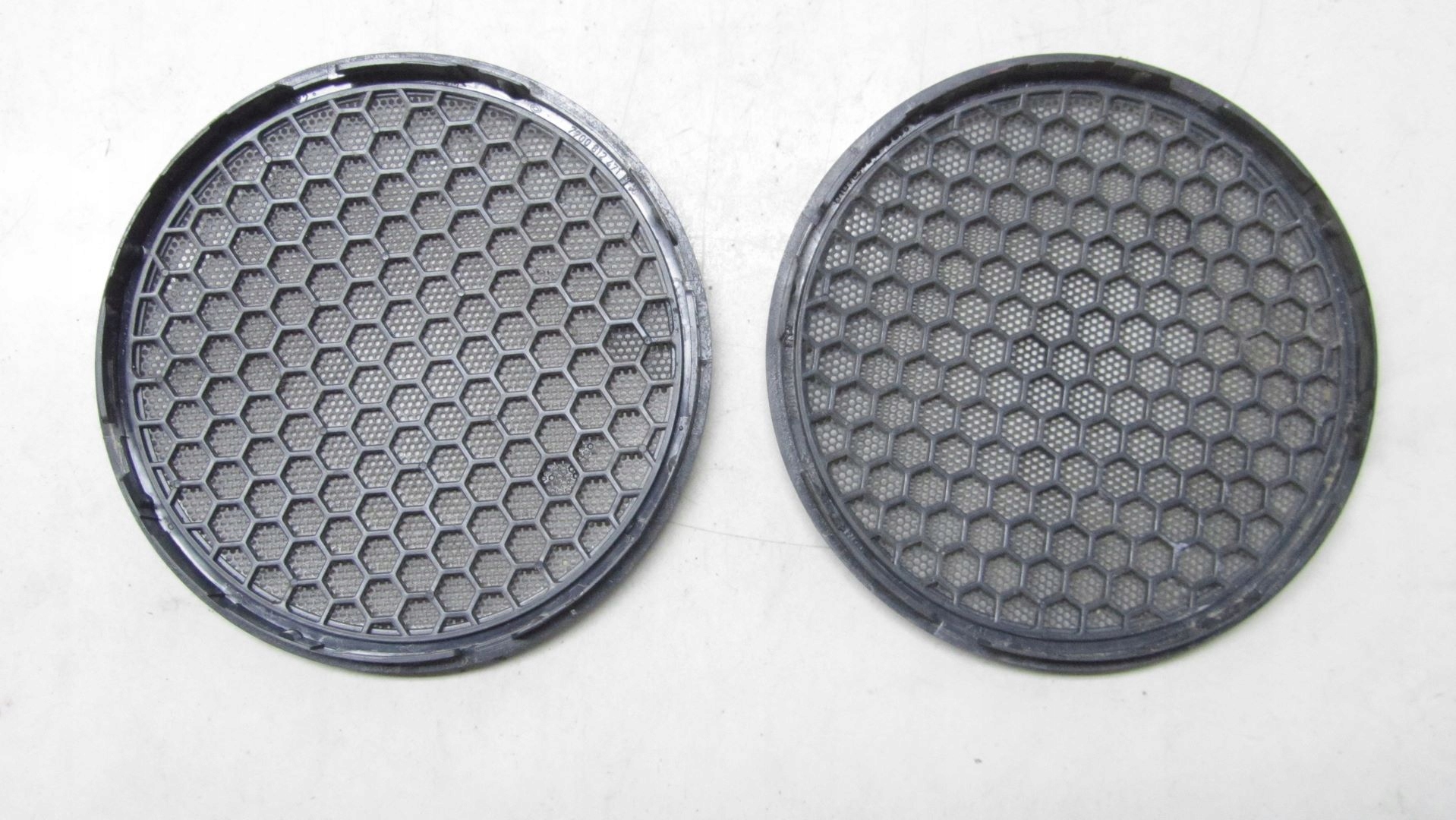 TRAFIC VIVARO II MASKOWNICA GŁOŚNIKA 7700812471 Producent części Renault OE