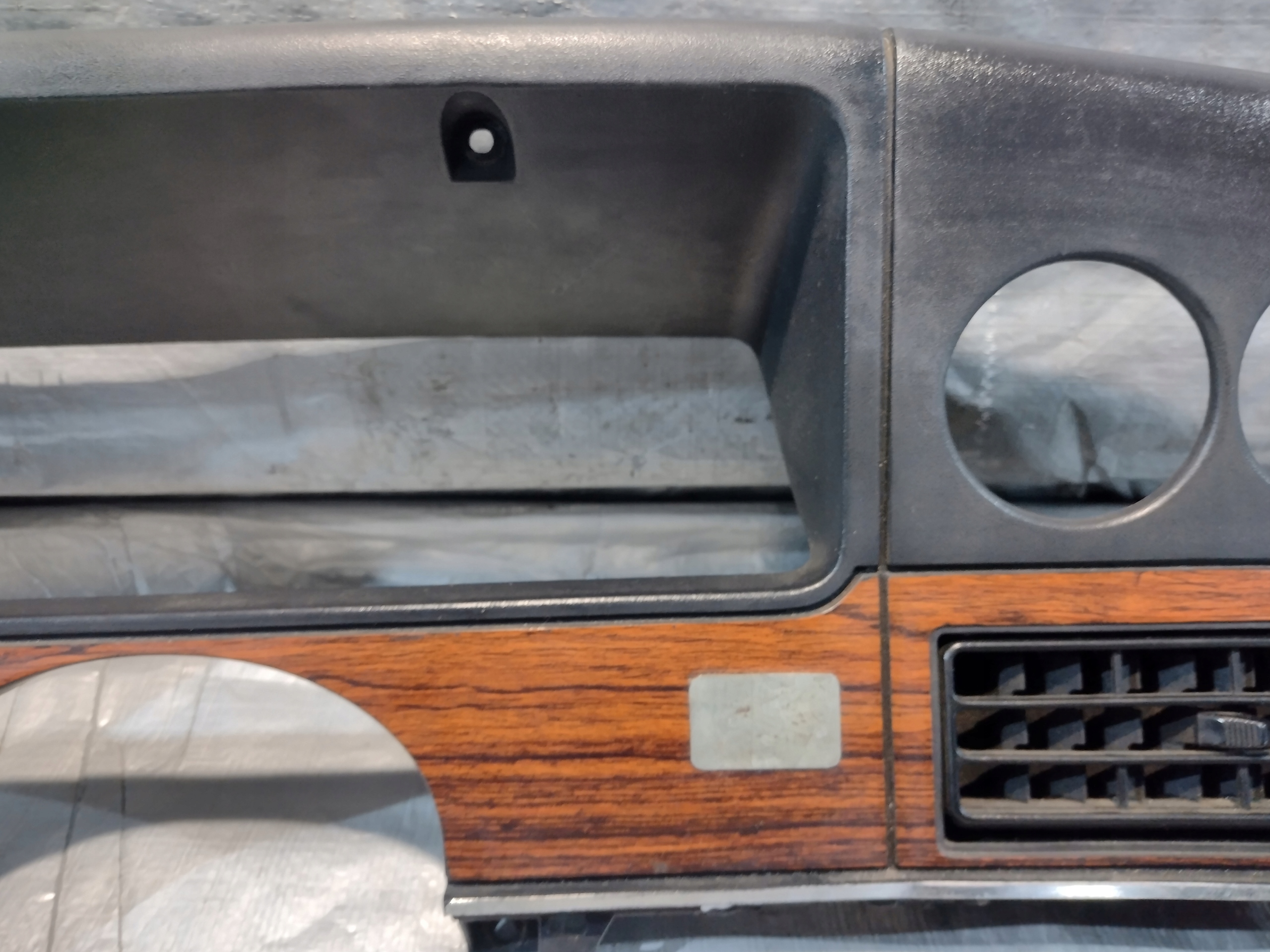 kokpit obal budíku Ford Taurus a 1 E6DB-54044D70