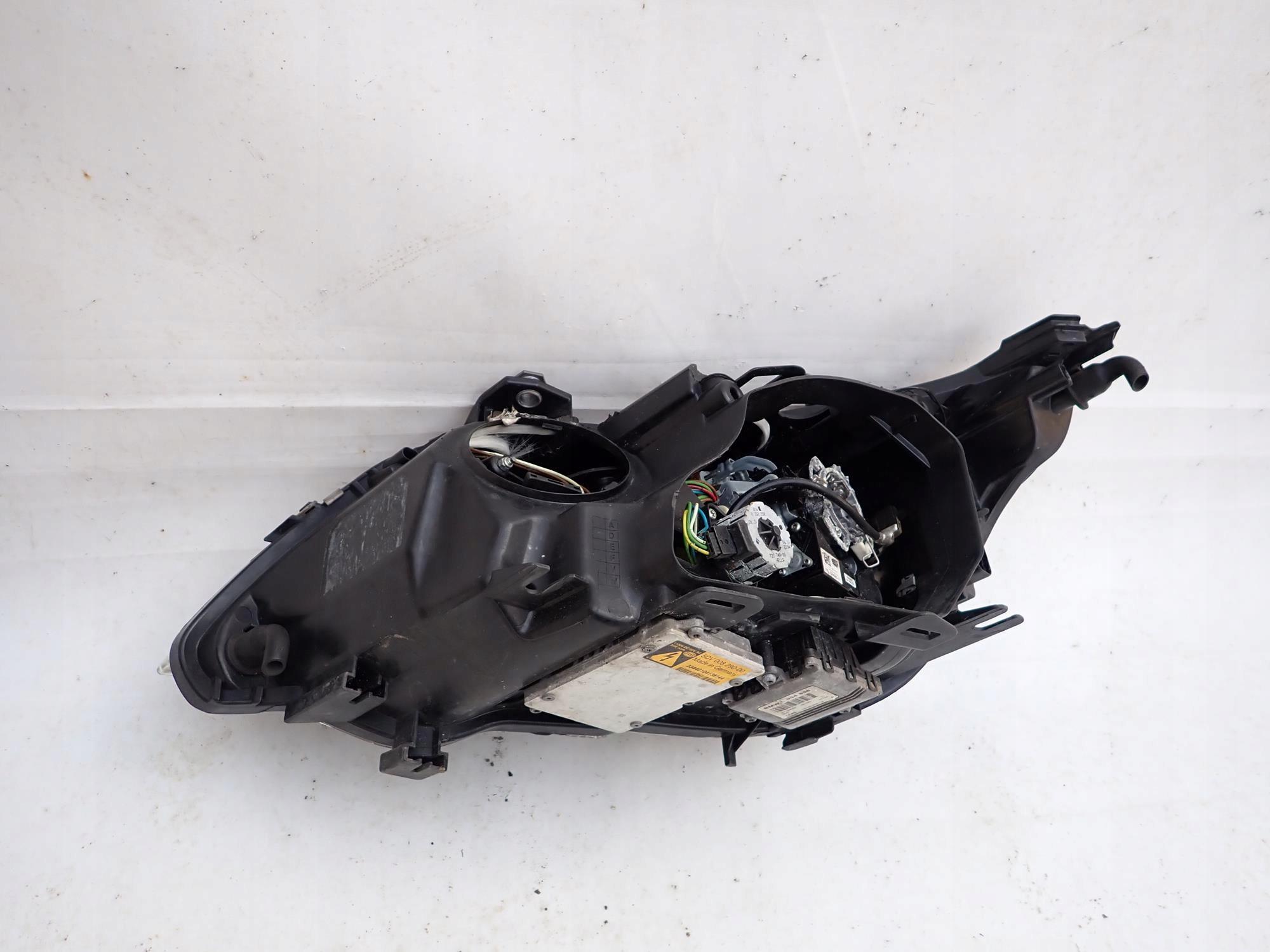 BMW 5 E60 E61 03-07 light front front right