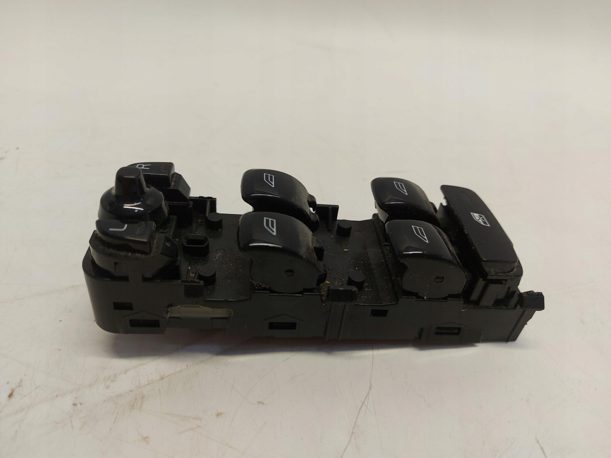 VOLVO XC90 II D5 window control switch of mirrors left front 31433926