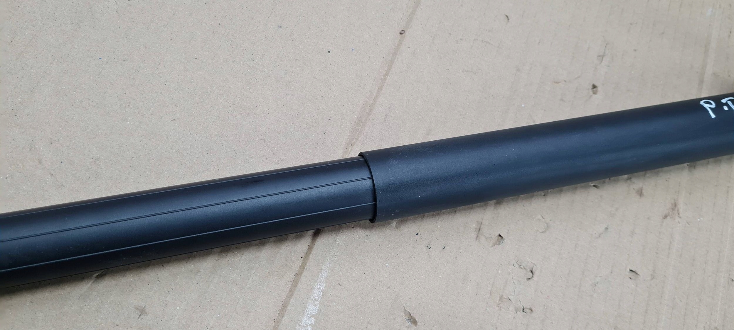 Chrysler Pacifica 2022 shock absorber damper bonnet boot rear part 68455759AA