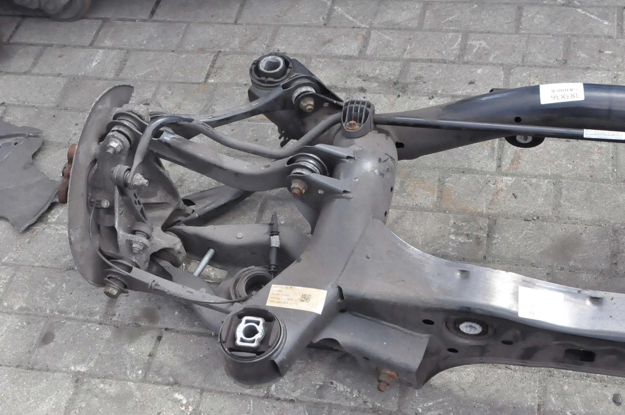 BMW G20 2.0 ZAWIESZENIE BELKA TYŁ 8837927 22R Producent części BMW OE