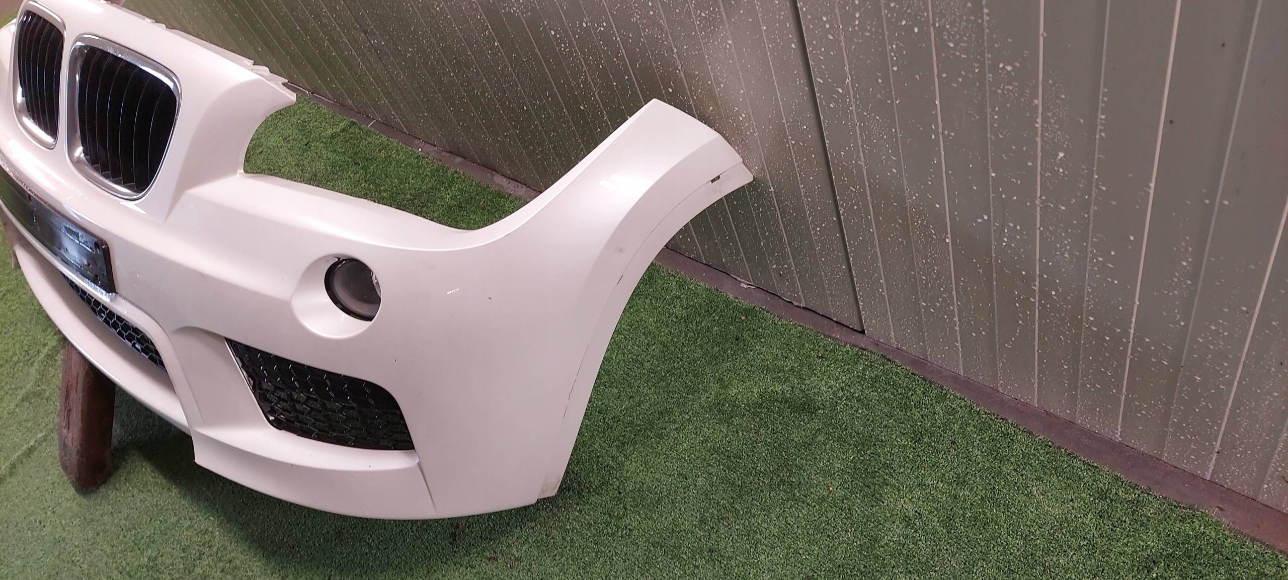 bumper front BMW X1 E84 m-packet LAK: A96