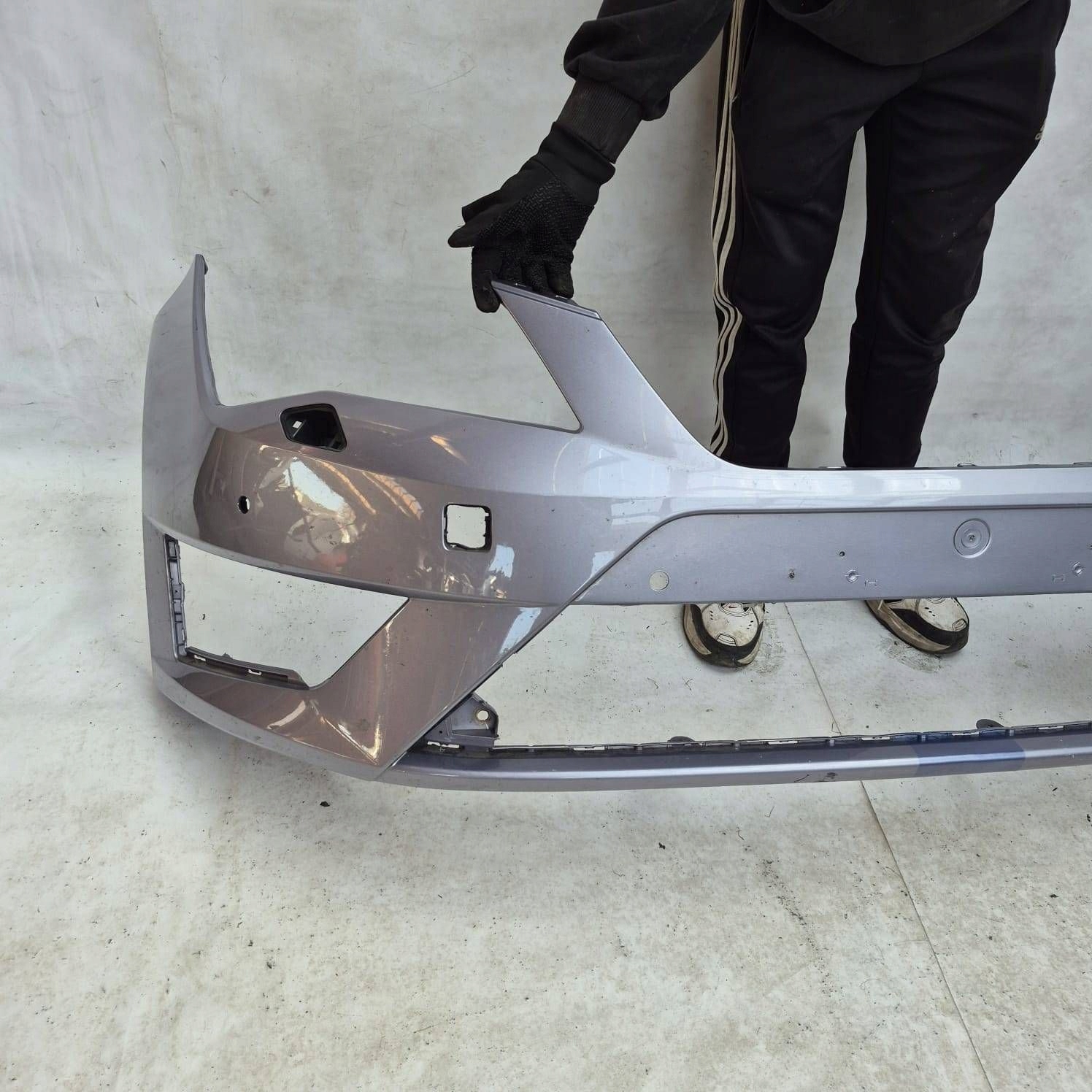 SEAT LEON III 3 5F FR 12-16 bumper front front washer PDC