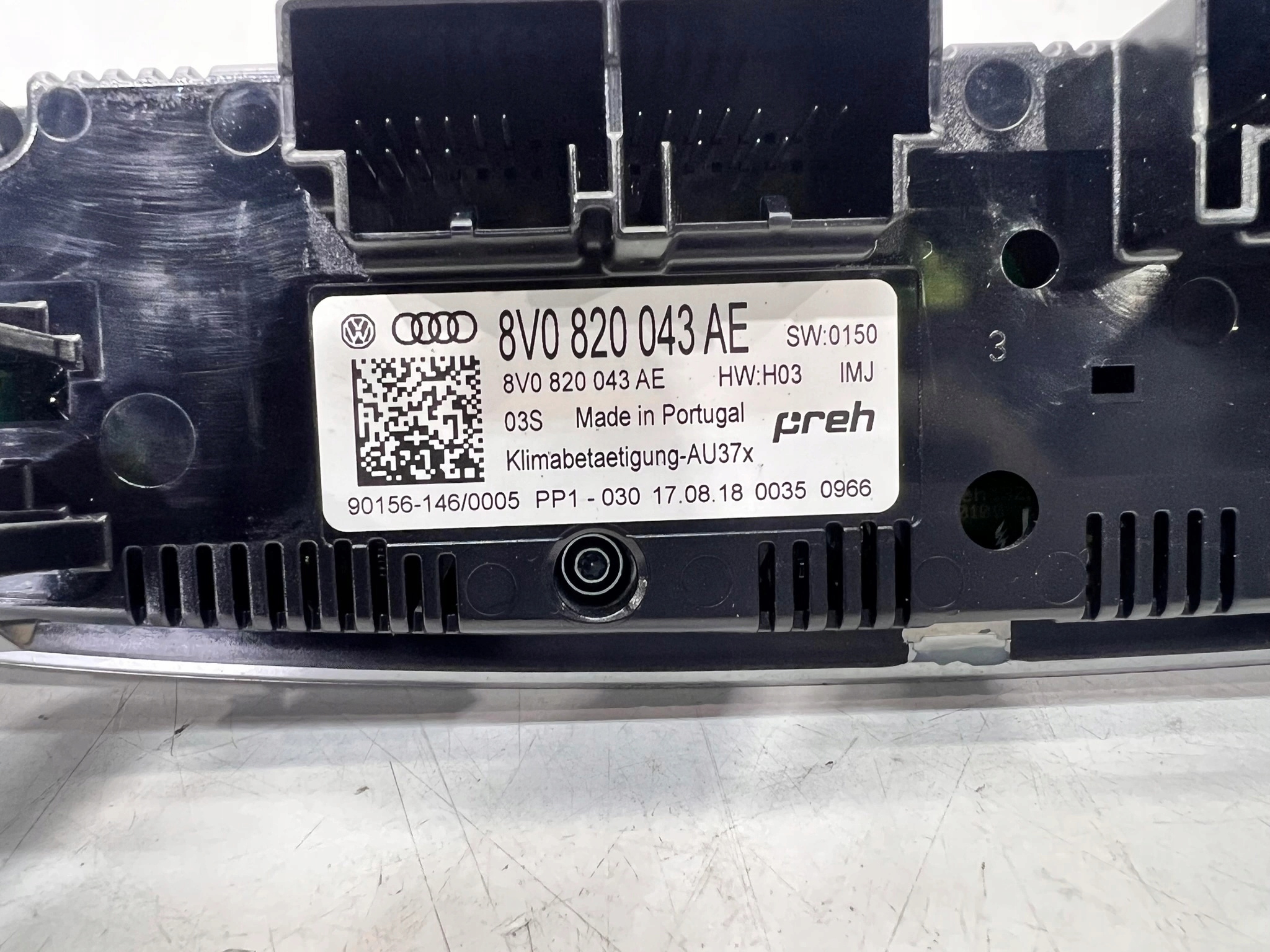 Unite commande clima de chauffage AUDI A3 8V 8V0820043AE