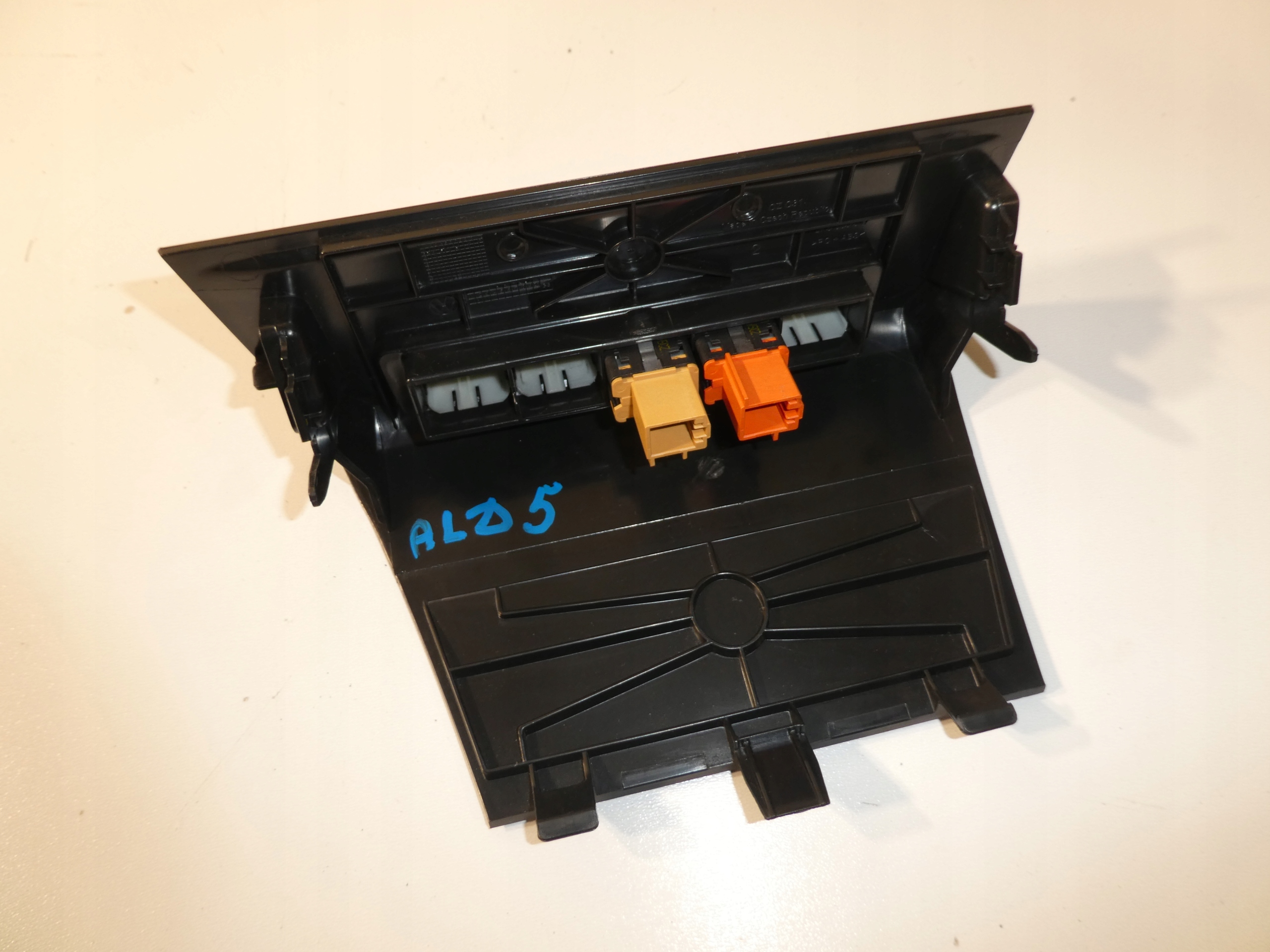 VW CADDY cover consoles 2K5863347