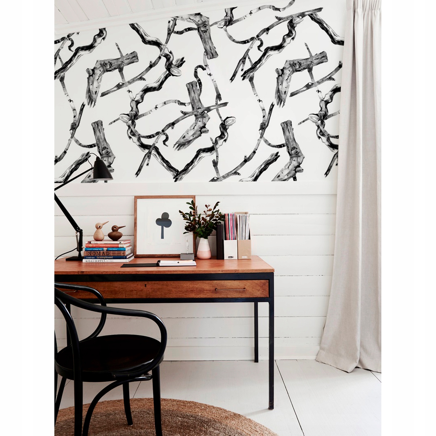 

Fototapeta samoprzylepna Gałęzie drzew 104x70 cm