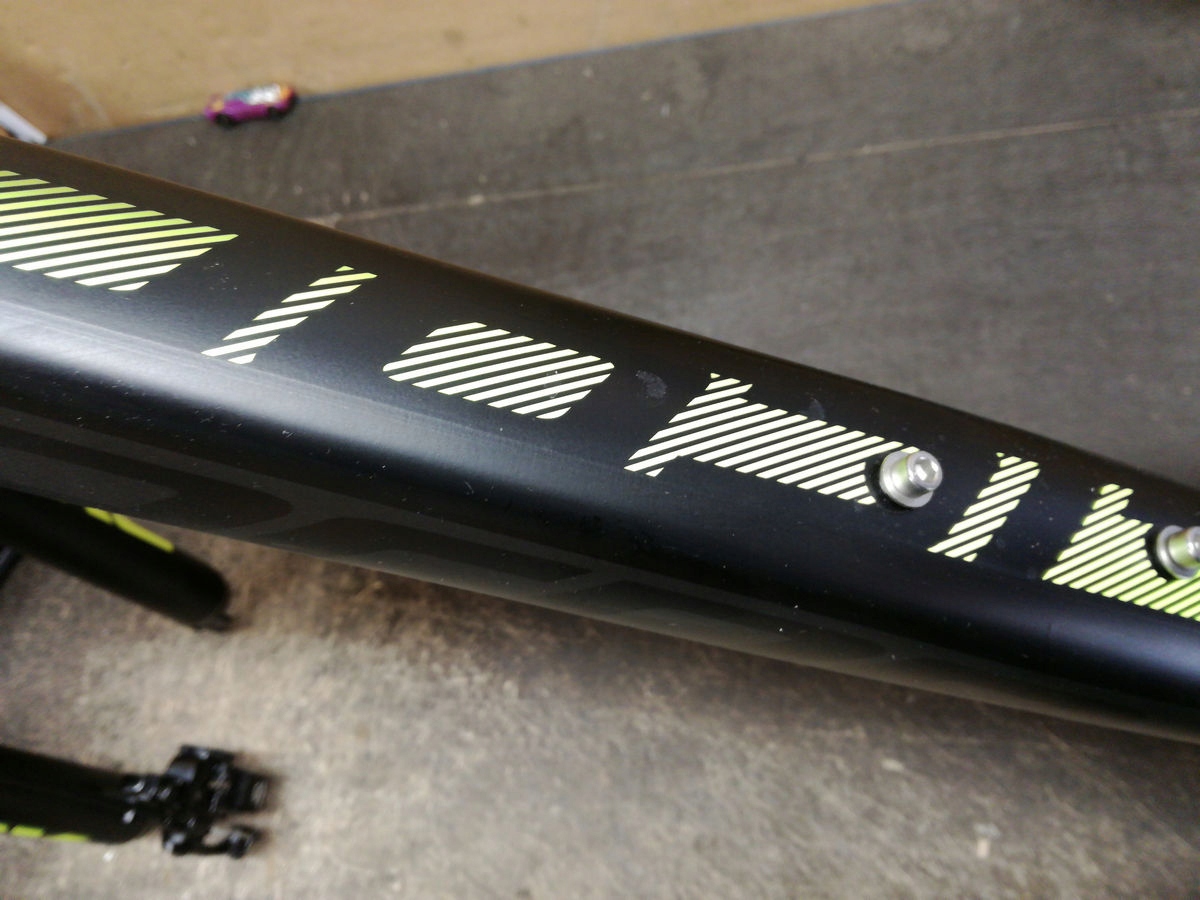 Rower górski 27,5 Diamond alu rama blokada widelca Materiał ramy aluminium